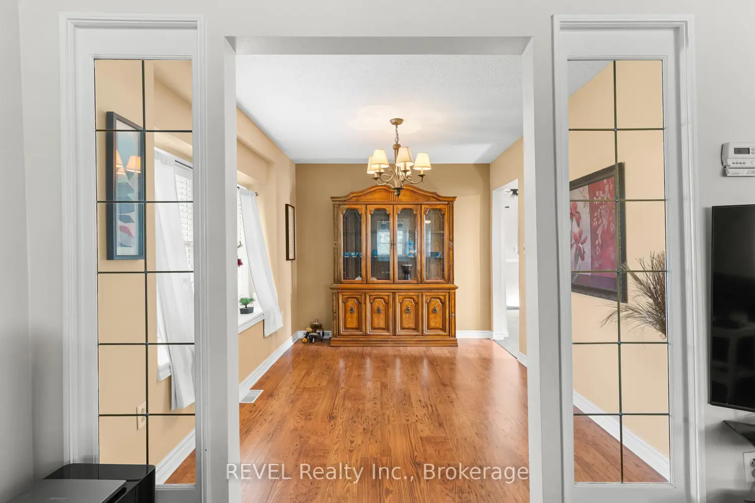 Additional image 6 of 32 Bay Avenue