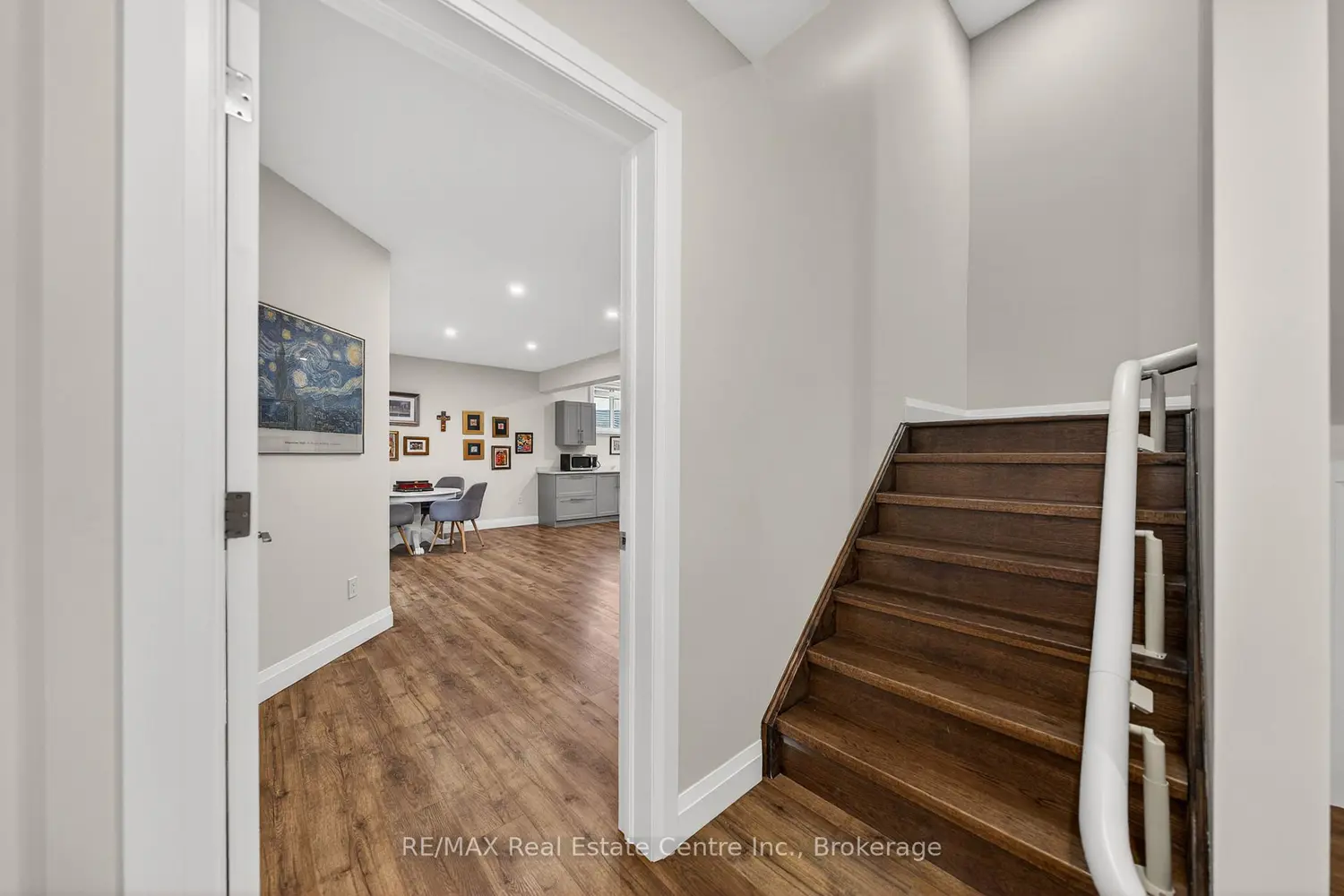 Additional image 10 of 25 Macville Avenue
