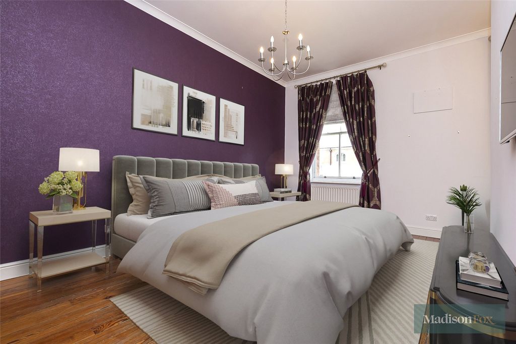 Additional image 7 of 3 bed flat to rentAlexandra House, Richmond Drive, Woodford Green, Essex IG8