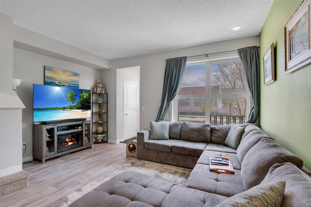 Additional image 6 of 76 Carrington Boulevard NW, Calgary, AB, T3P 1K6