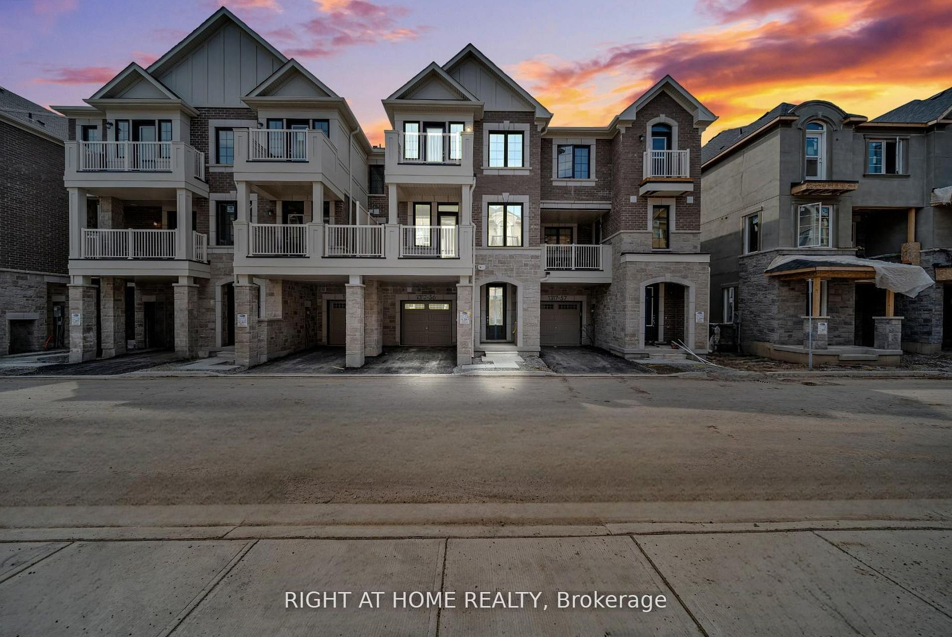 56-1317 Leriche Way, Milton, ON, L9E 0H5