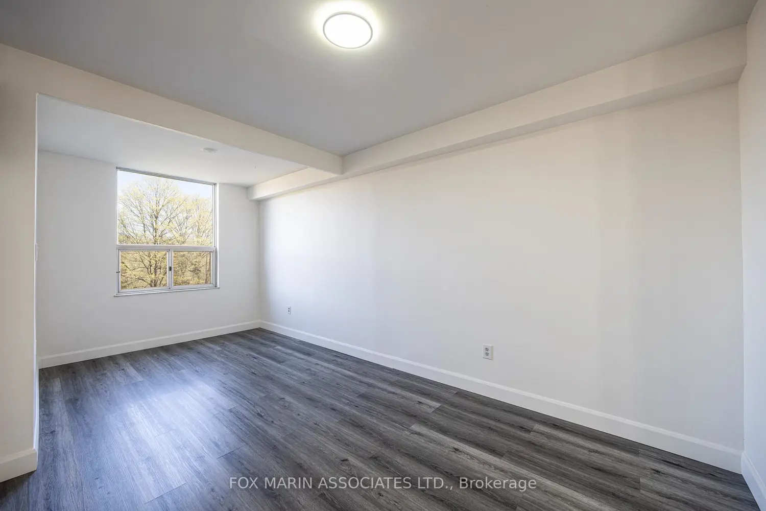 Additional image 5 of 20 Edgecliff Golfway 312
