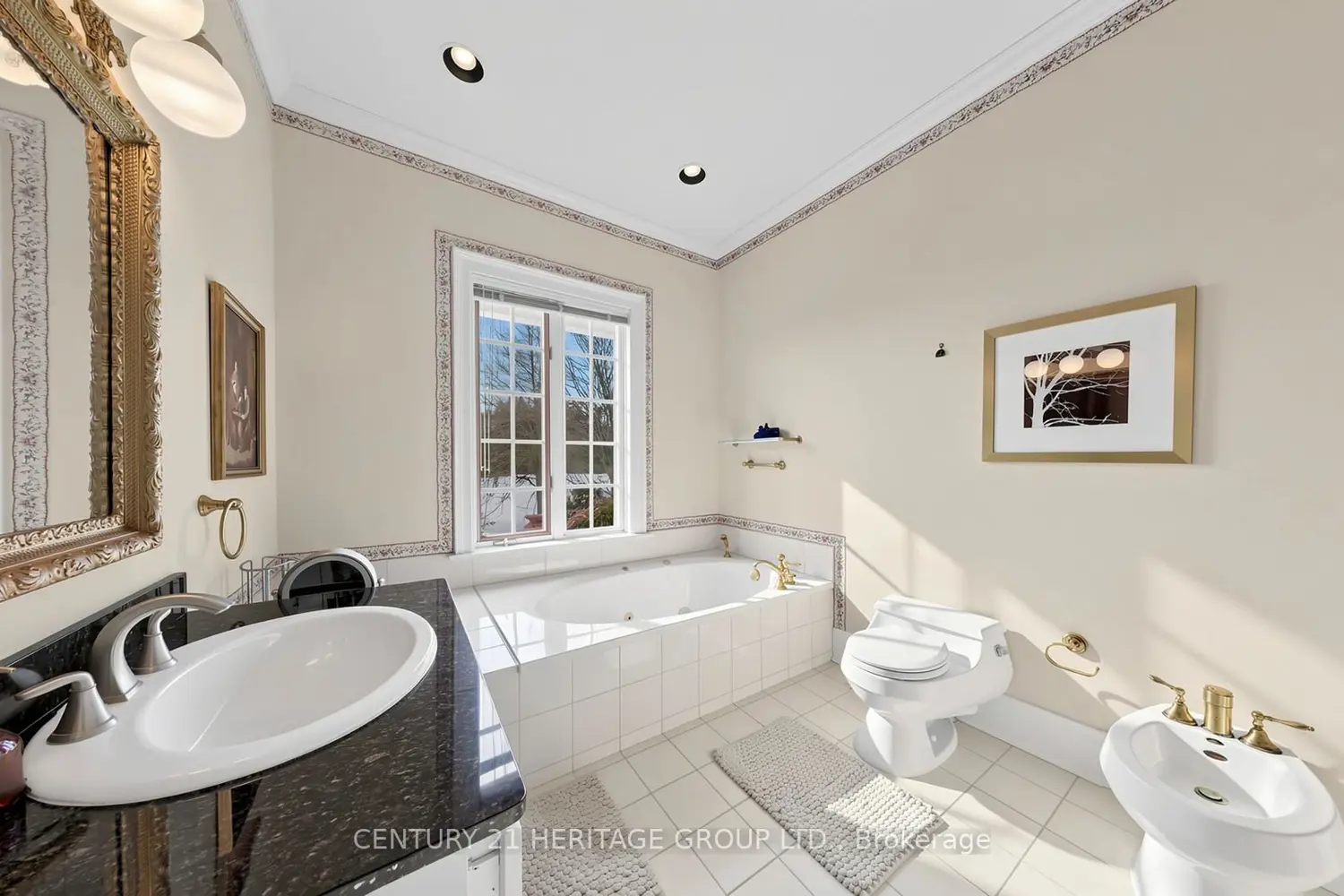 Additional image 10 of 21455 Warden Avenue
