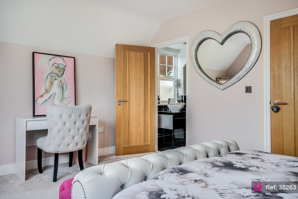 Additional image 4 of 5 bed detached house to rentRoundwood Avenue, Brentwood CM13