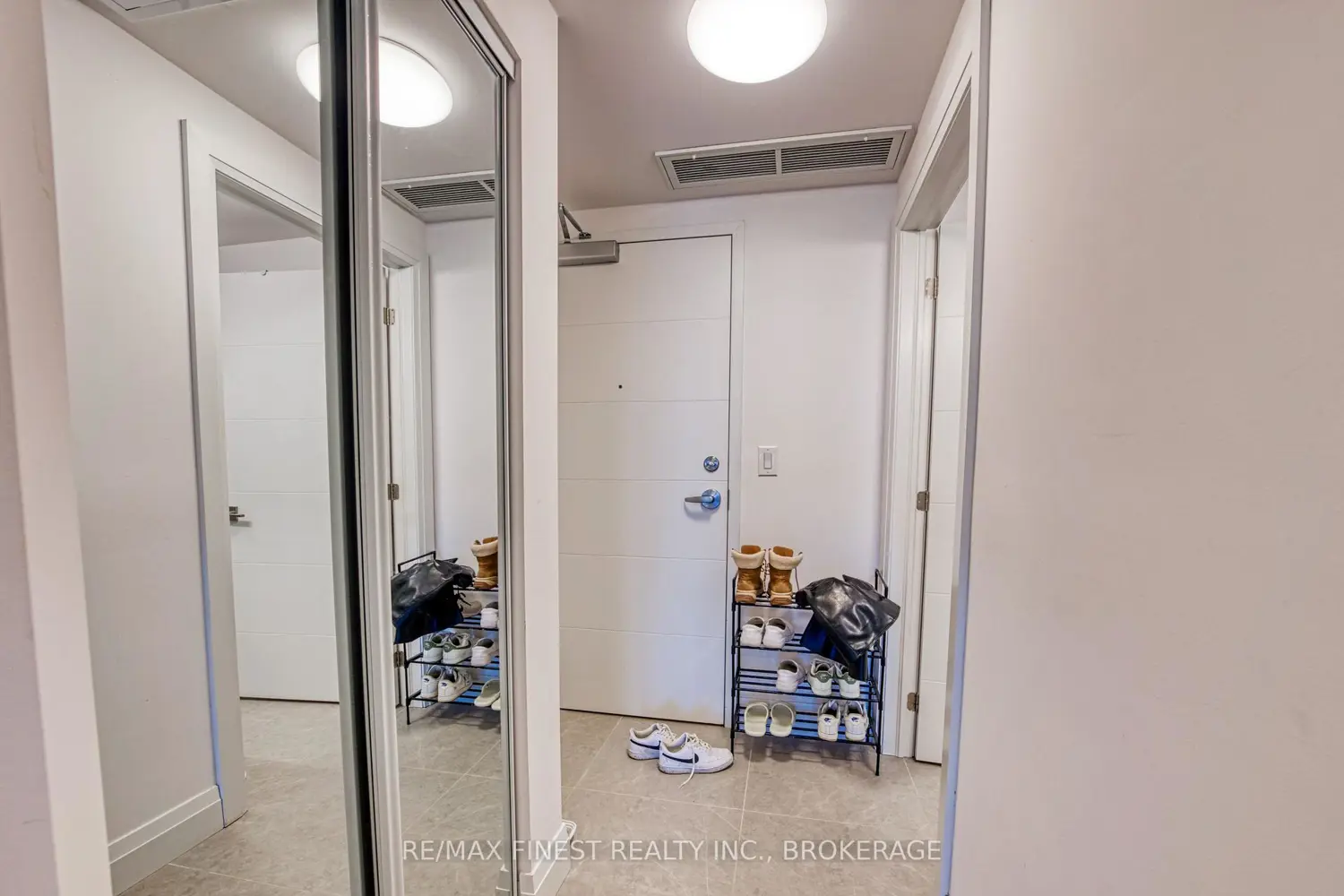 Additional image 4 of 652 Princess Street 815
