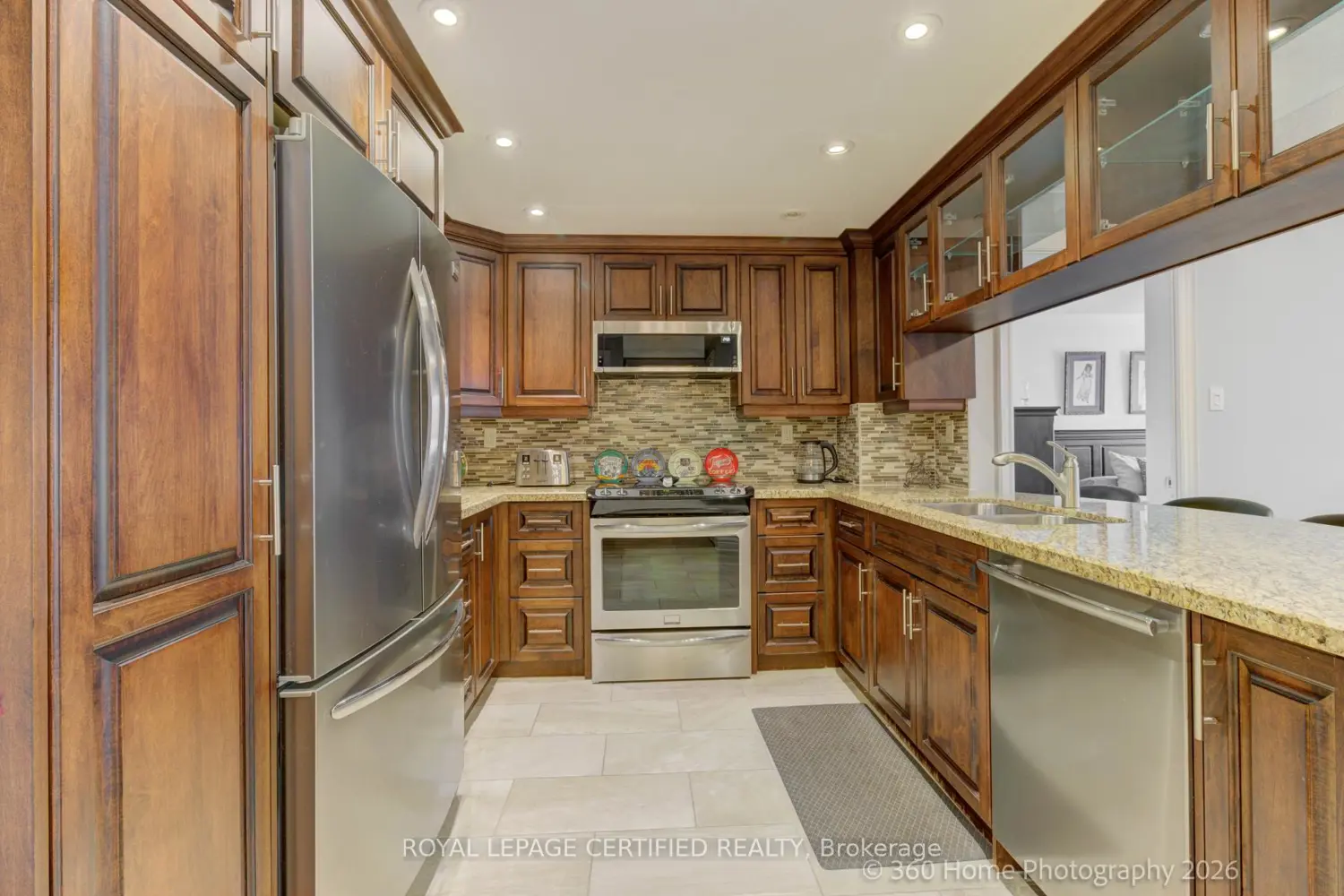 Additional image 3 of 101 Subway Crescent 106