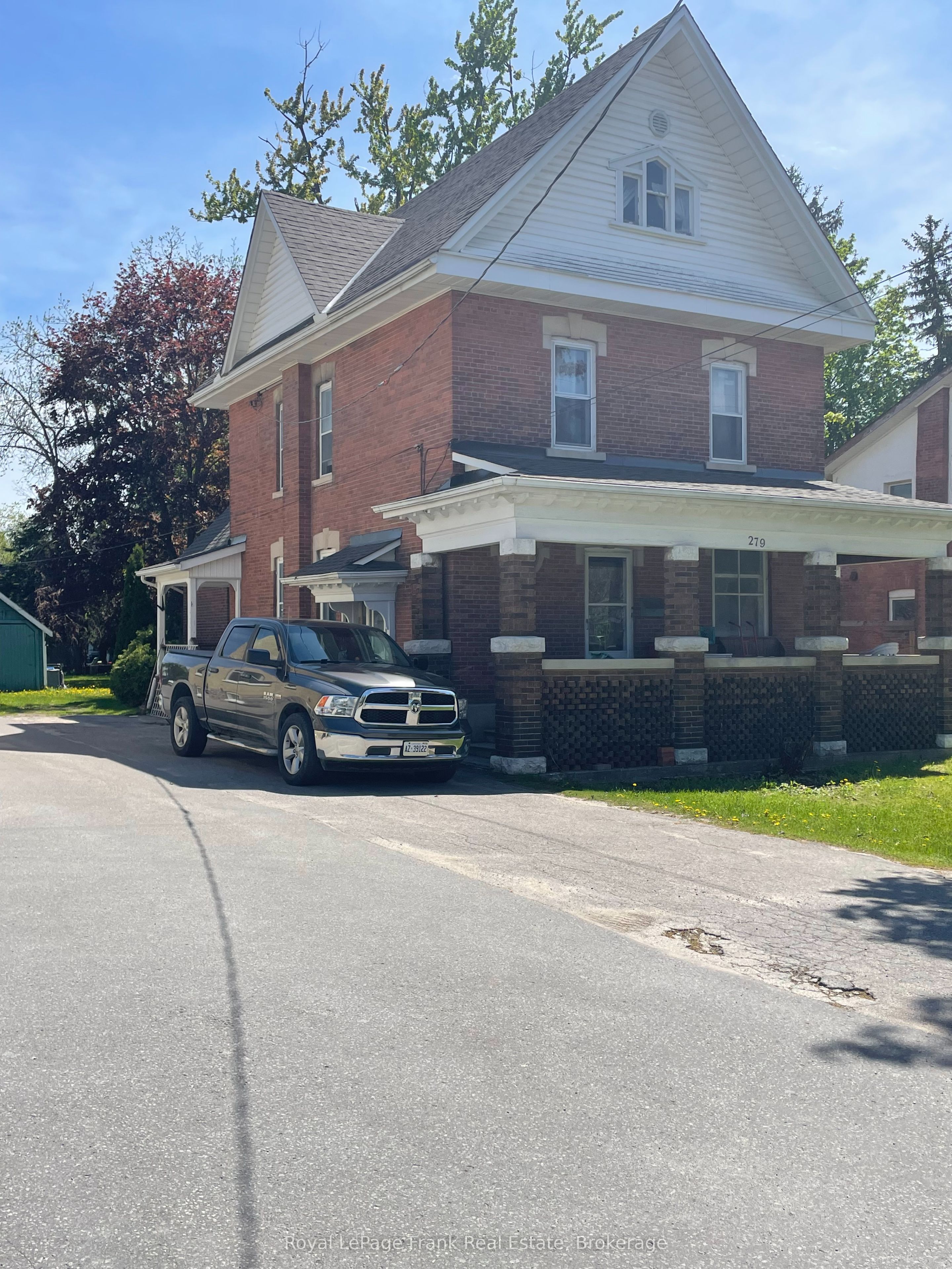 279 Kent Street W, Kawartha Lakes, ON, K9V 2Z8