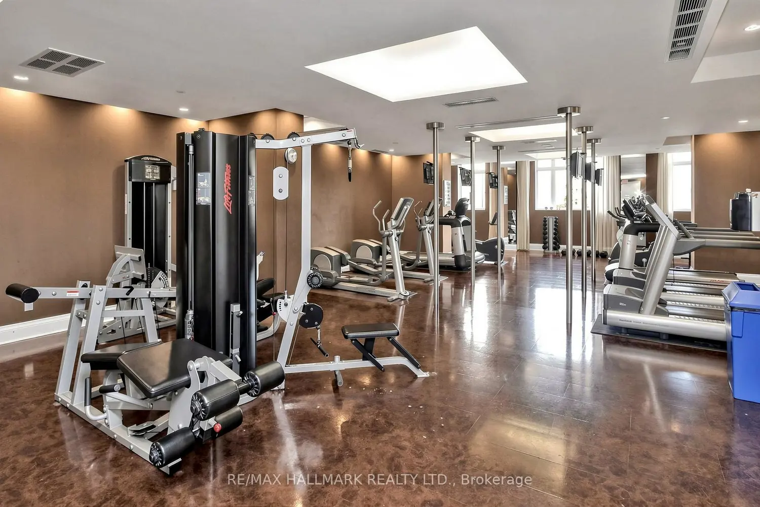 Additional image 13 of 25 Greenview Avenue 1124