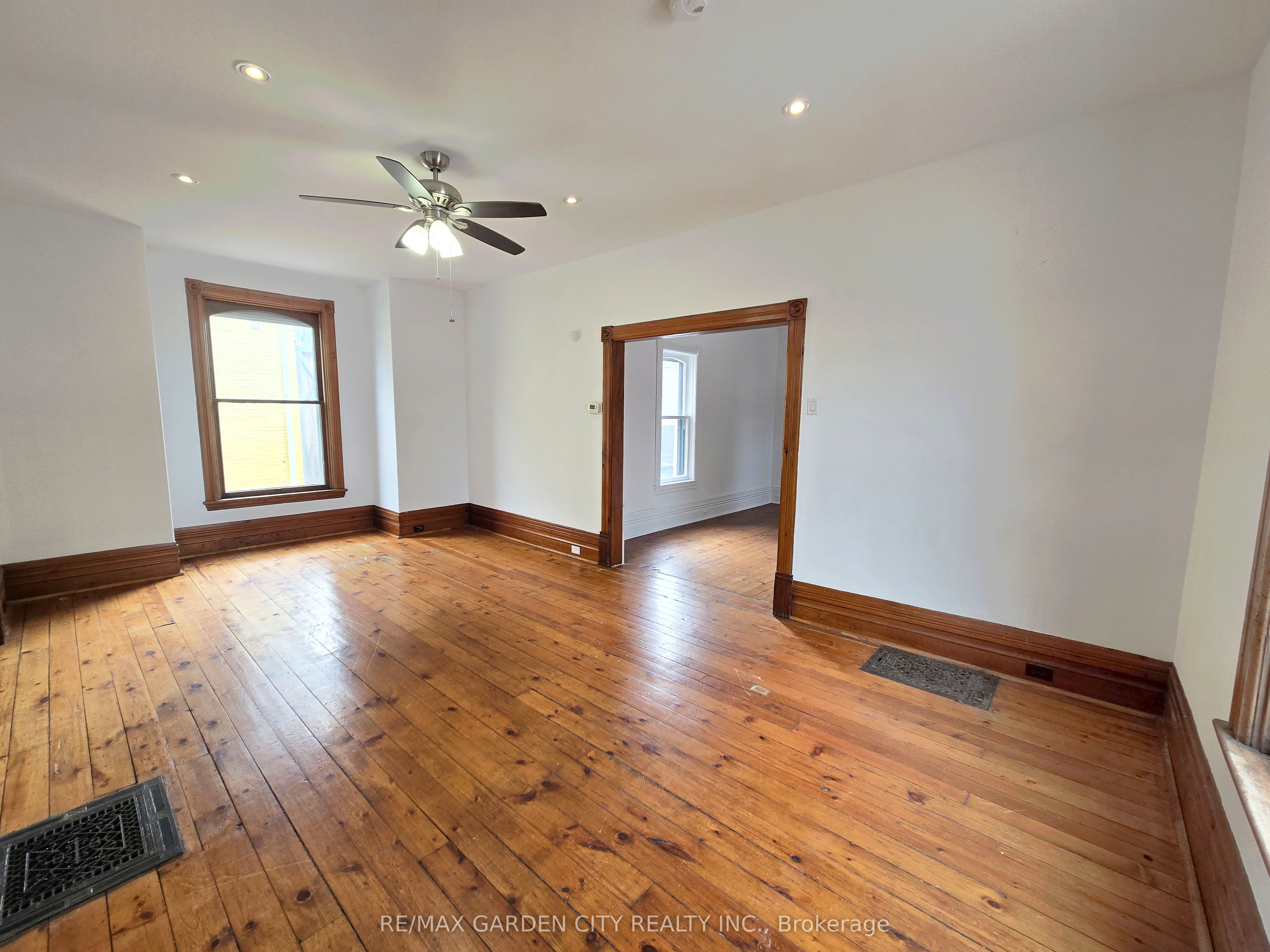 Additional image 6 of 7 Ontario Street, Grimsby, ON, L3M 3G8