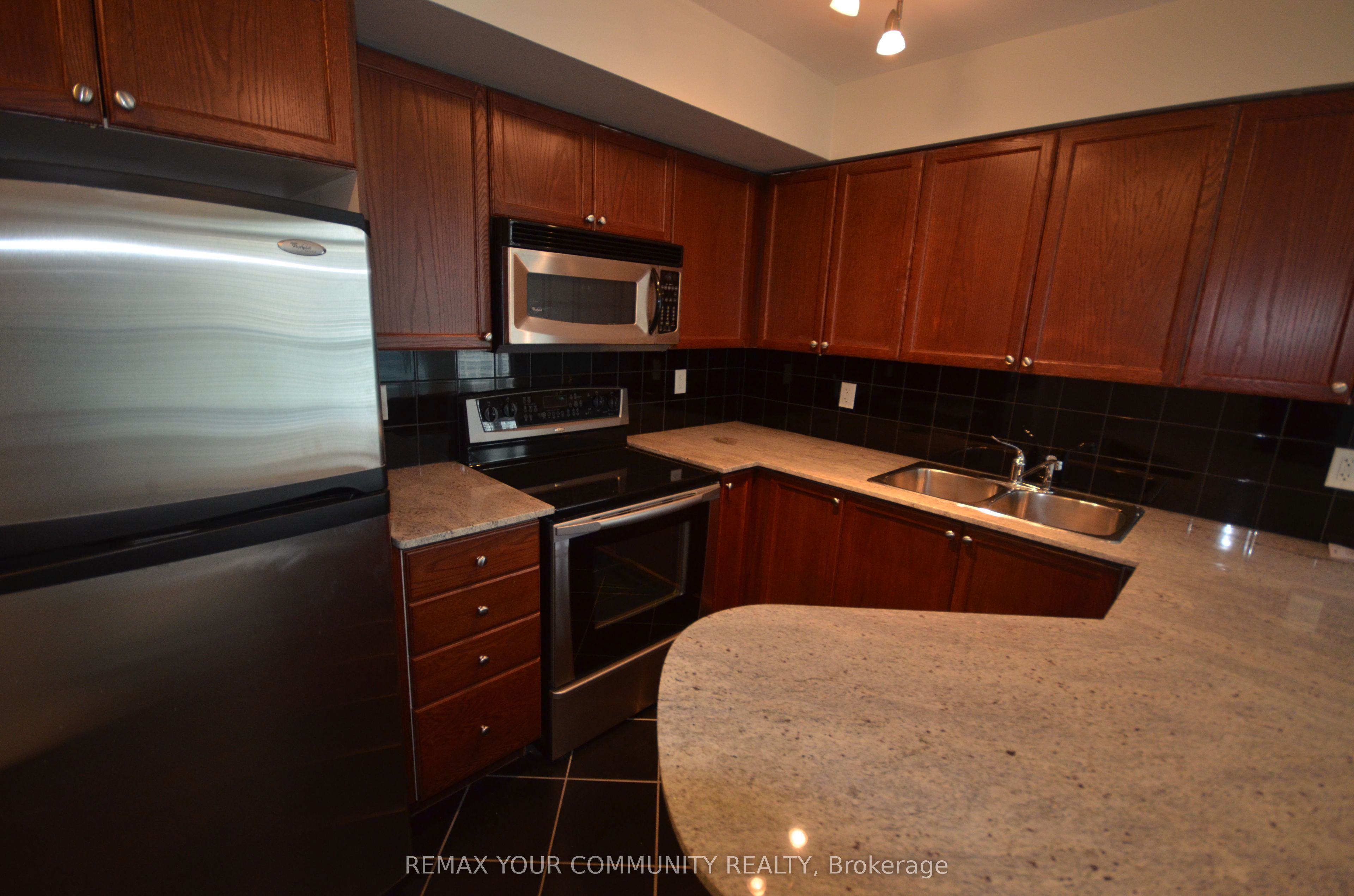 Additional image 3 of 1511-231 Fort York Boulevard, Toronto, ON, M5V 1B2