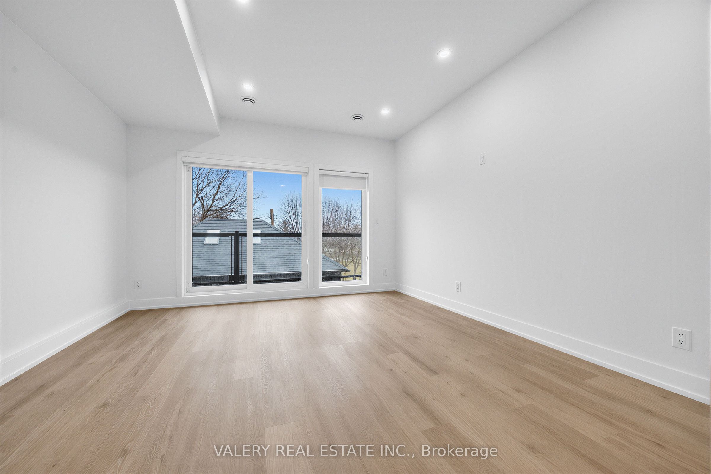 Additional image 6 of C-1115 Islington Avenue, Toronto, ON, M8Z 4S3