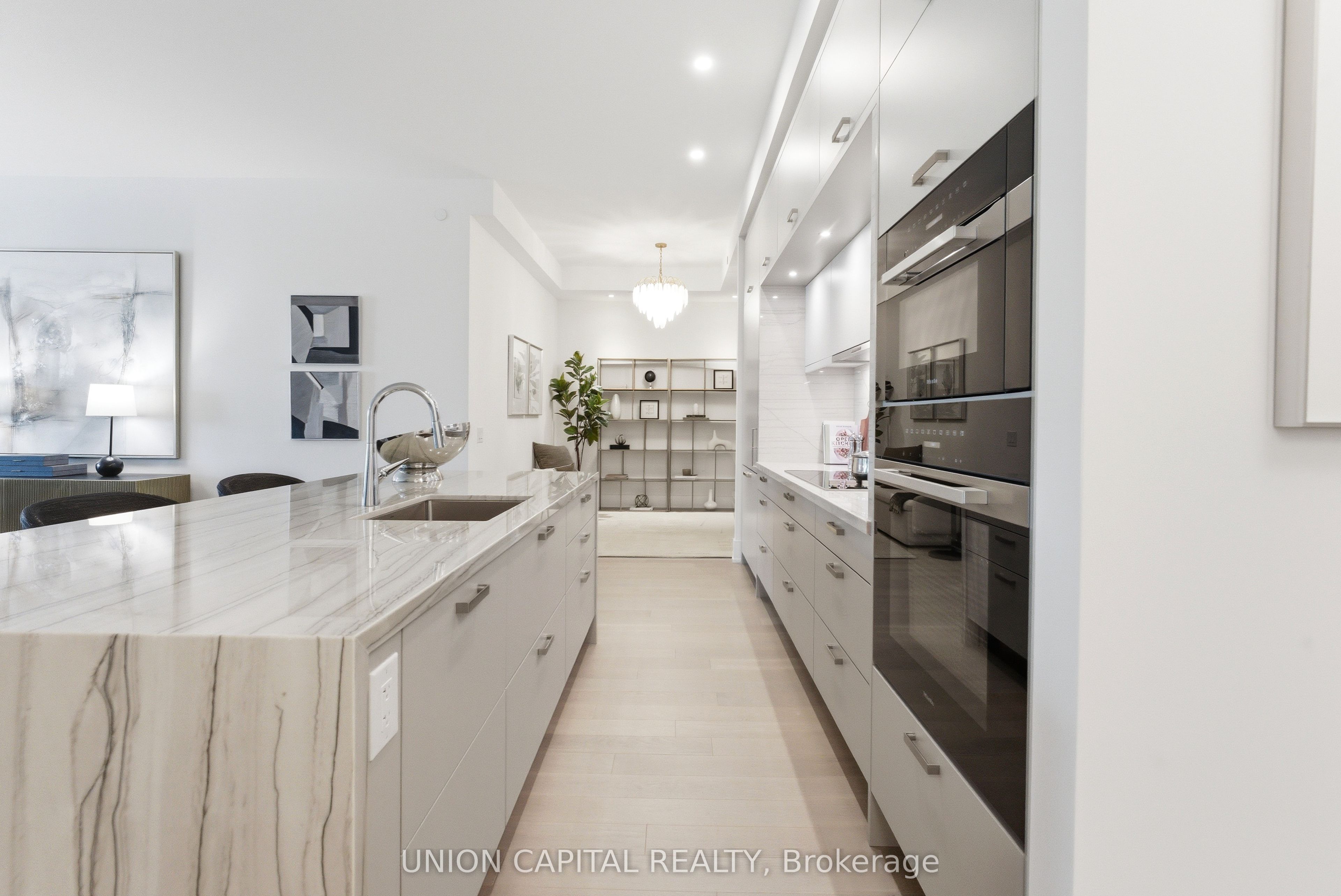 Additional image 5 of 204-397 Royal Orchard Boulevard, Markham, ON, L3T 0H3