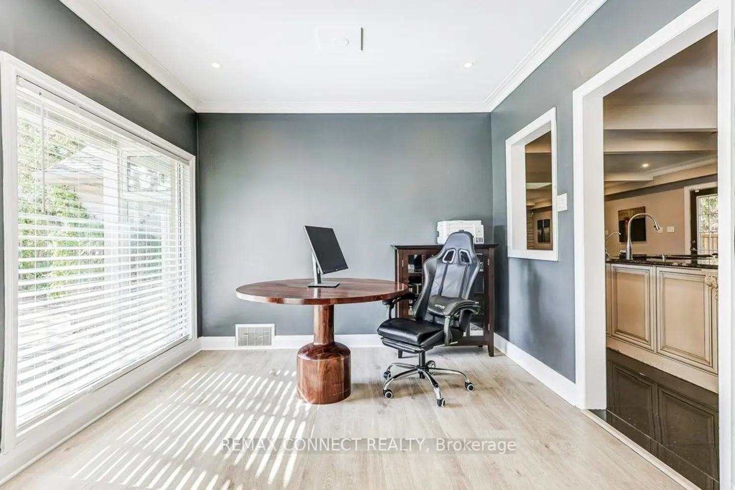 Additional image 6 of 70 Dunstall Crescent