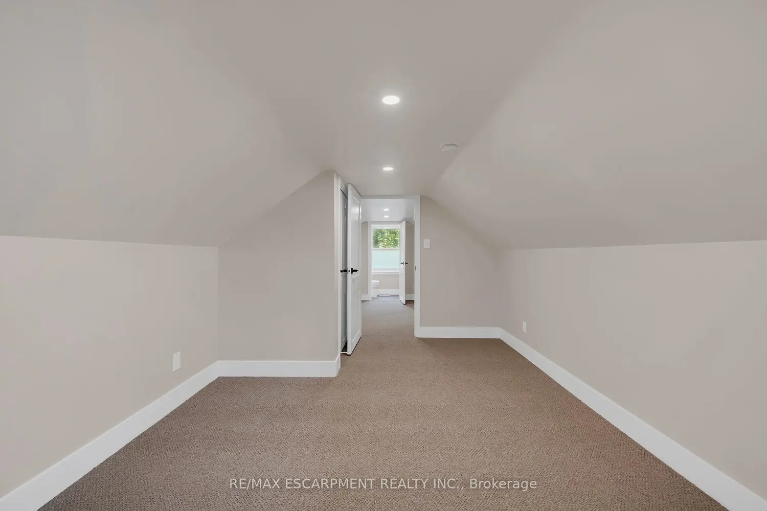 Additional image 13 of 126 Auburn Avenue