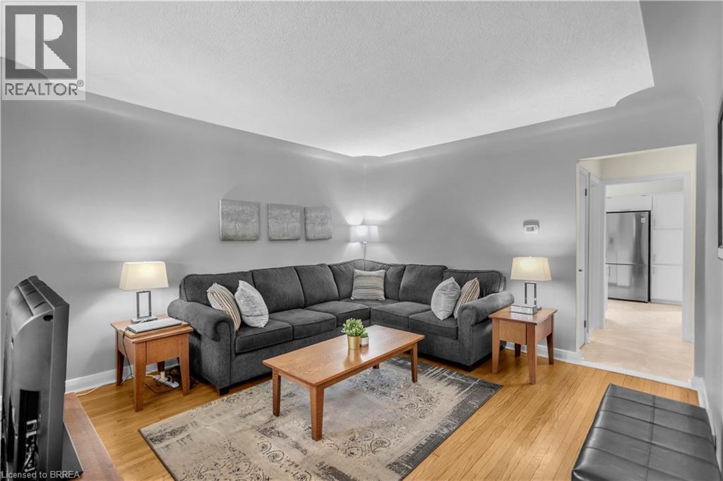 Additional image 4 of 18 South Drive, Kitchener, ON, N2M4B5