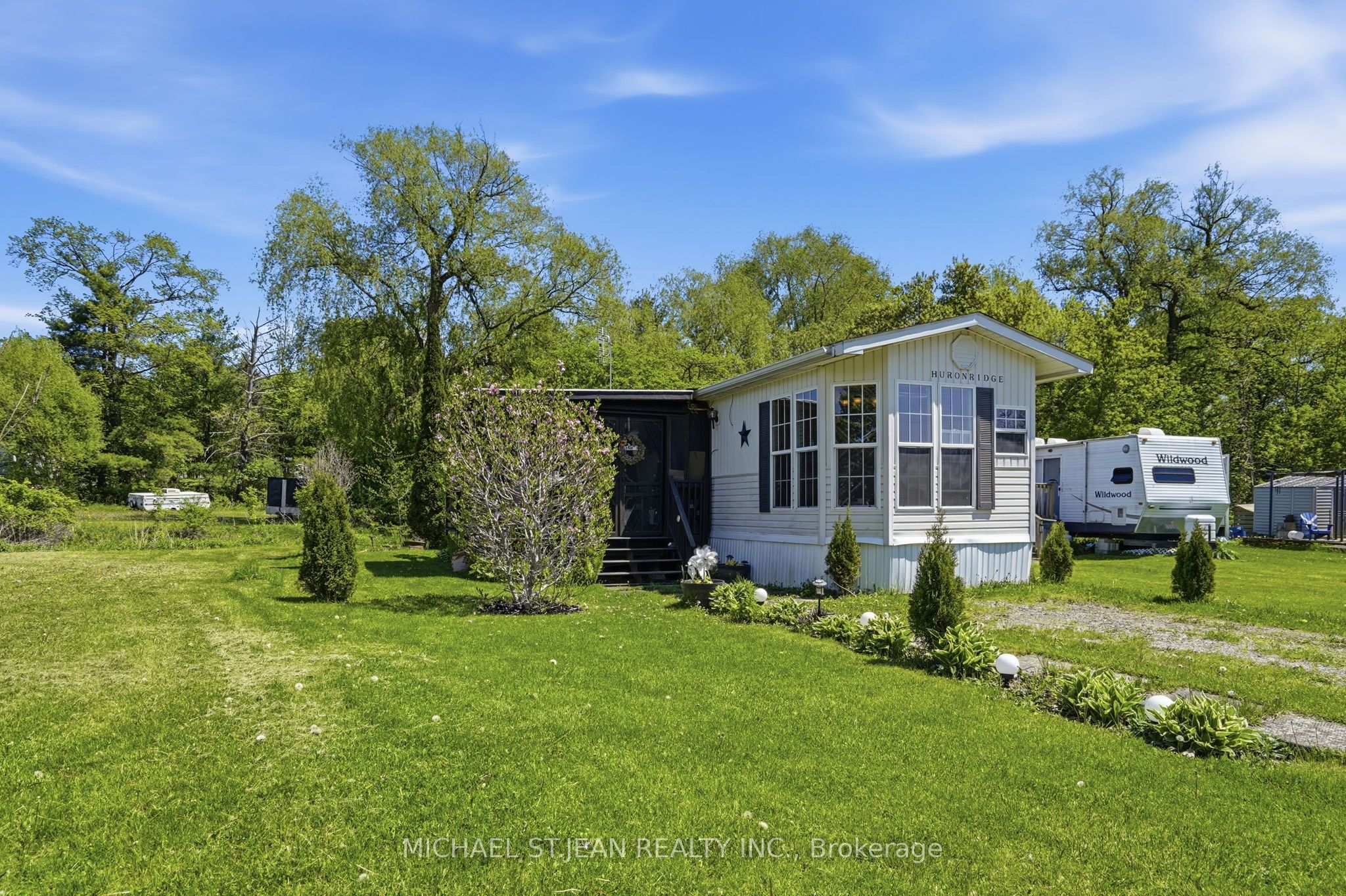 Additional image 3 of B34-2490 Governors Road, Hamilton, ON, L0R 1T0