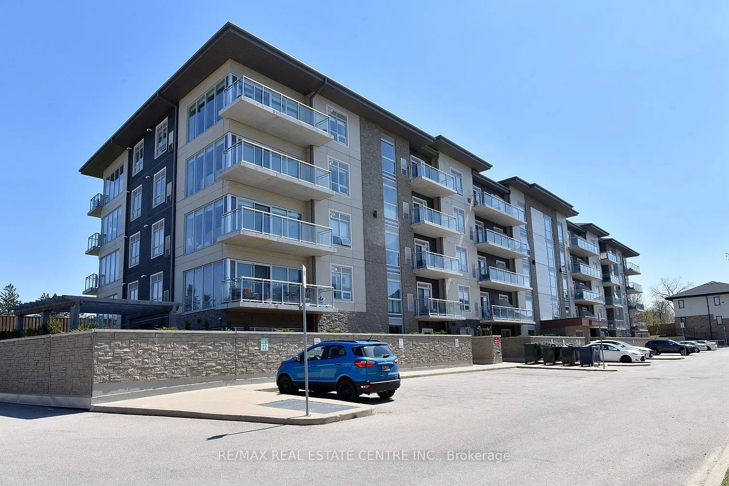 Additional image 18 of 16 Markle Crescent 111