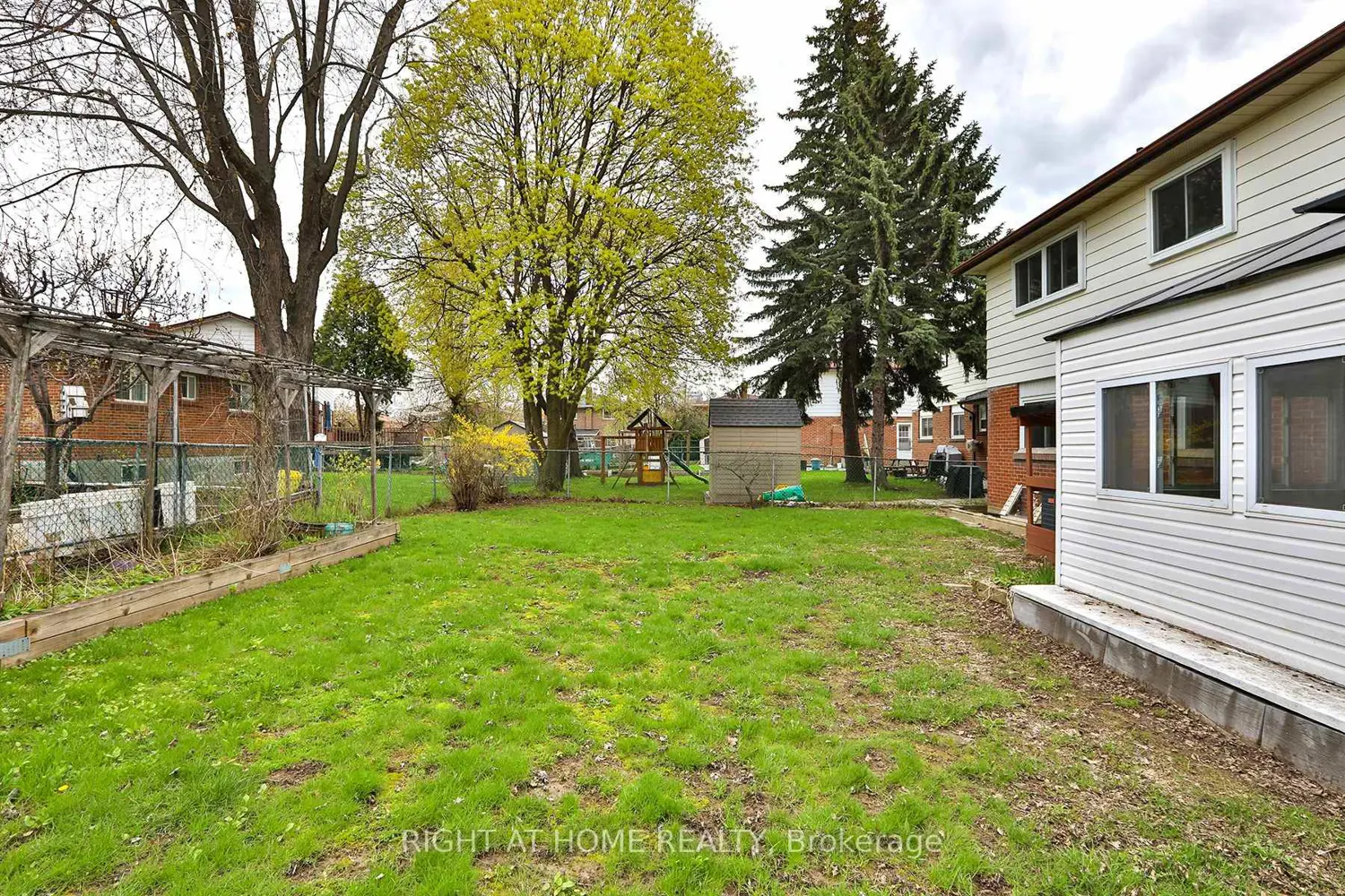Additional image 13 of 7 Charterhouse Road
