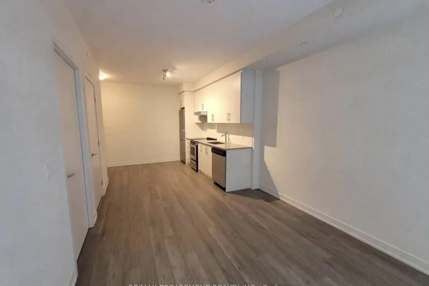 Additional image 5 of 212 King William Street 1109