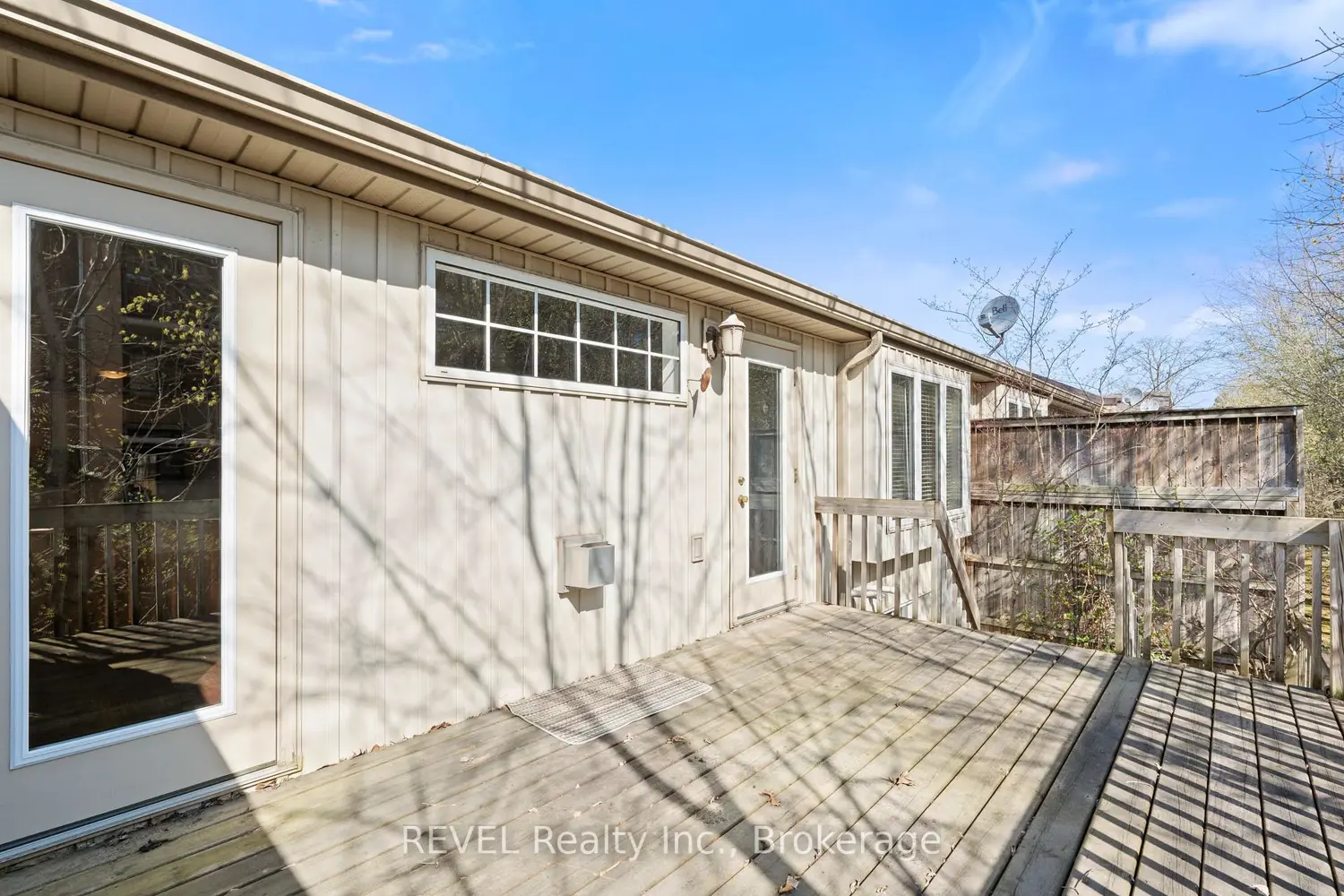 Additional image 16 of 605 Welland Avenue 3