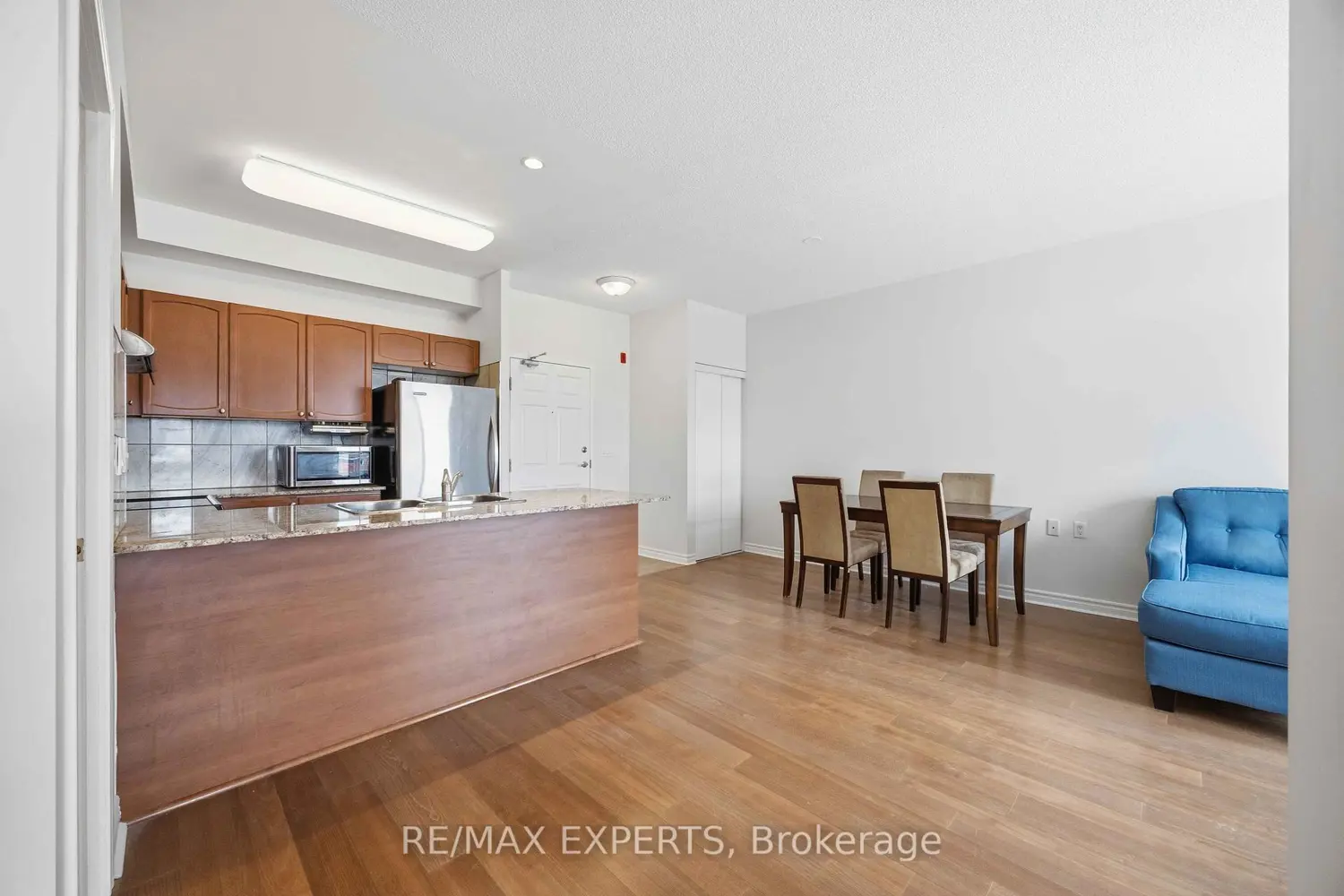 Additional image 10 of 15450 Yonge Street 207