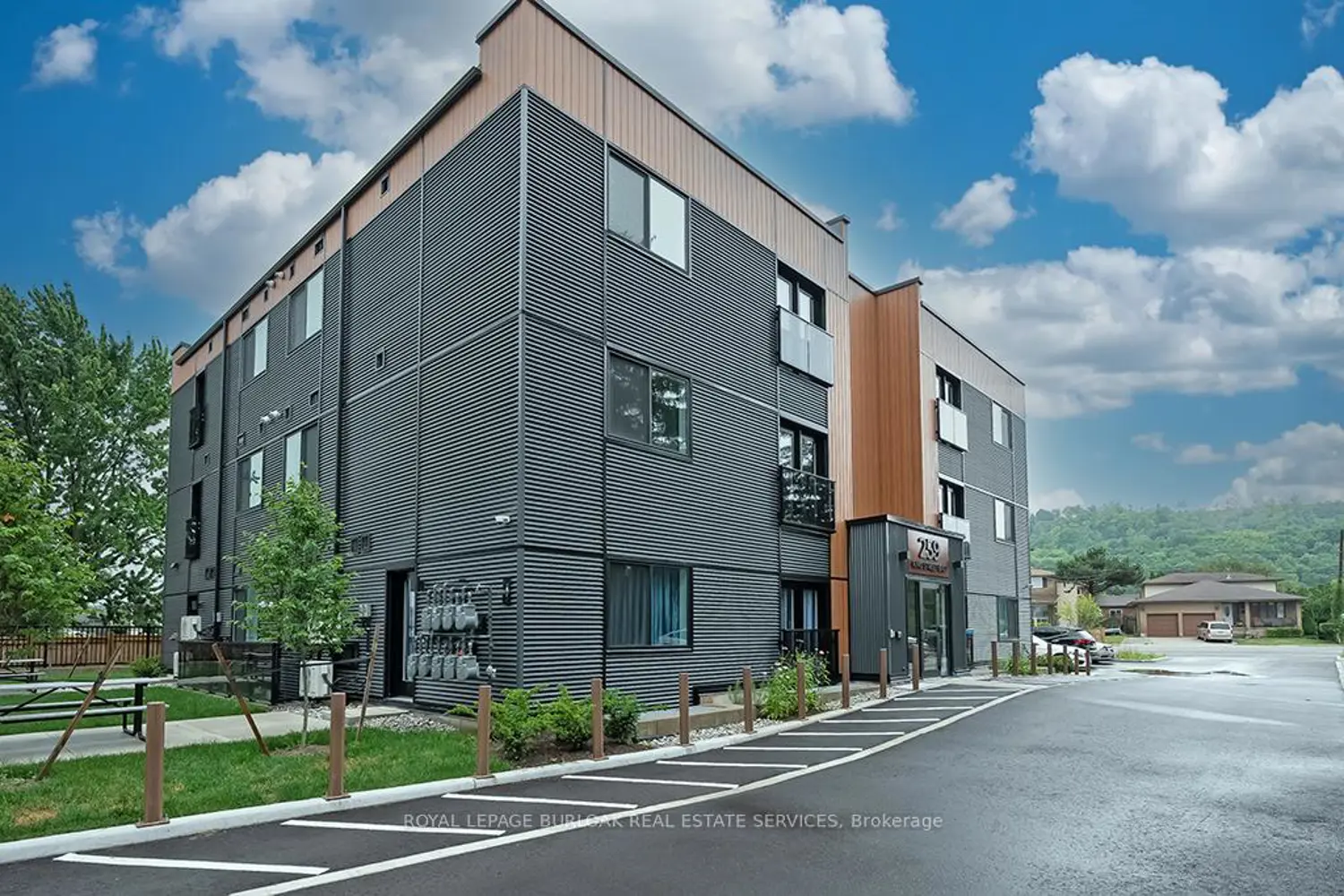 Additional image 2 of 259 King Street 3A