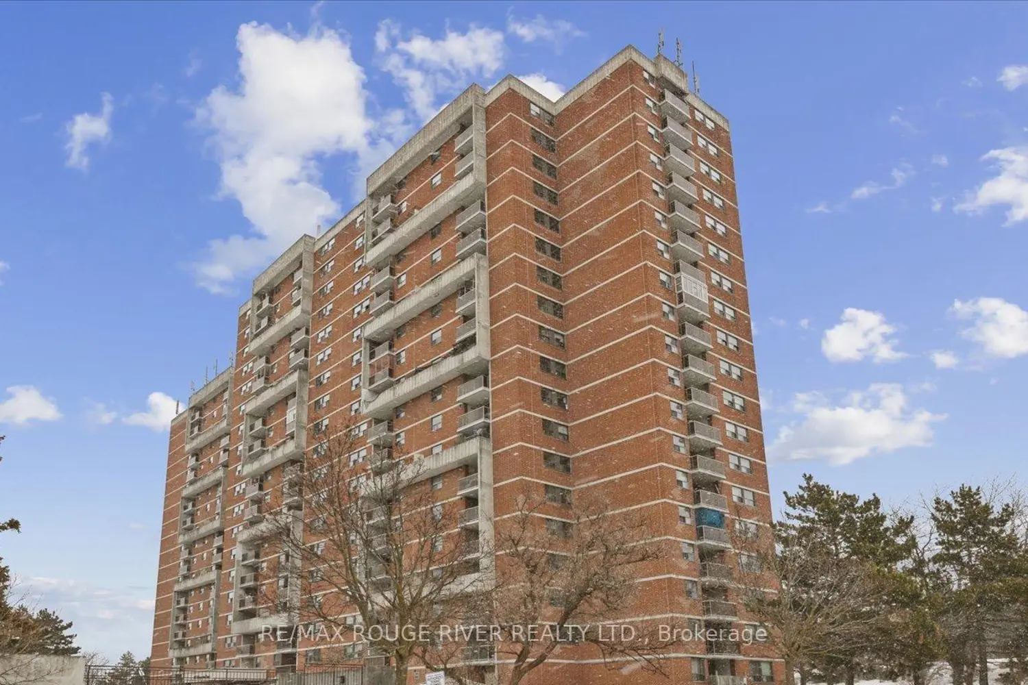 100 Wingarden Court 1504