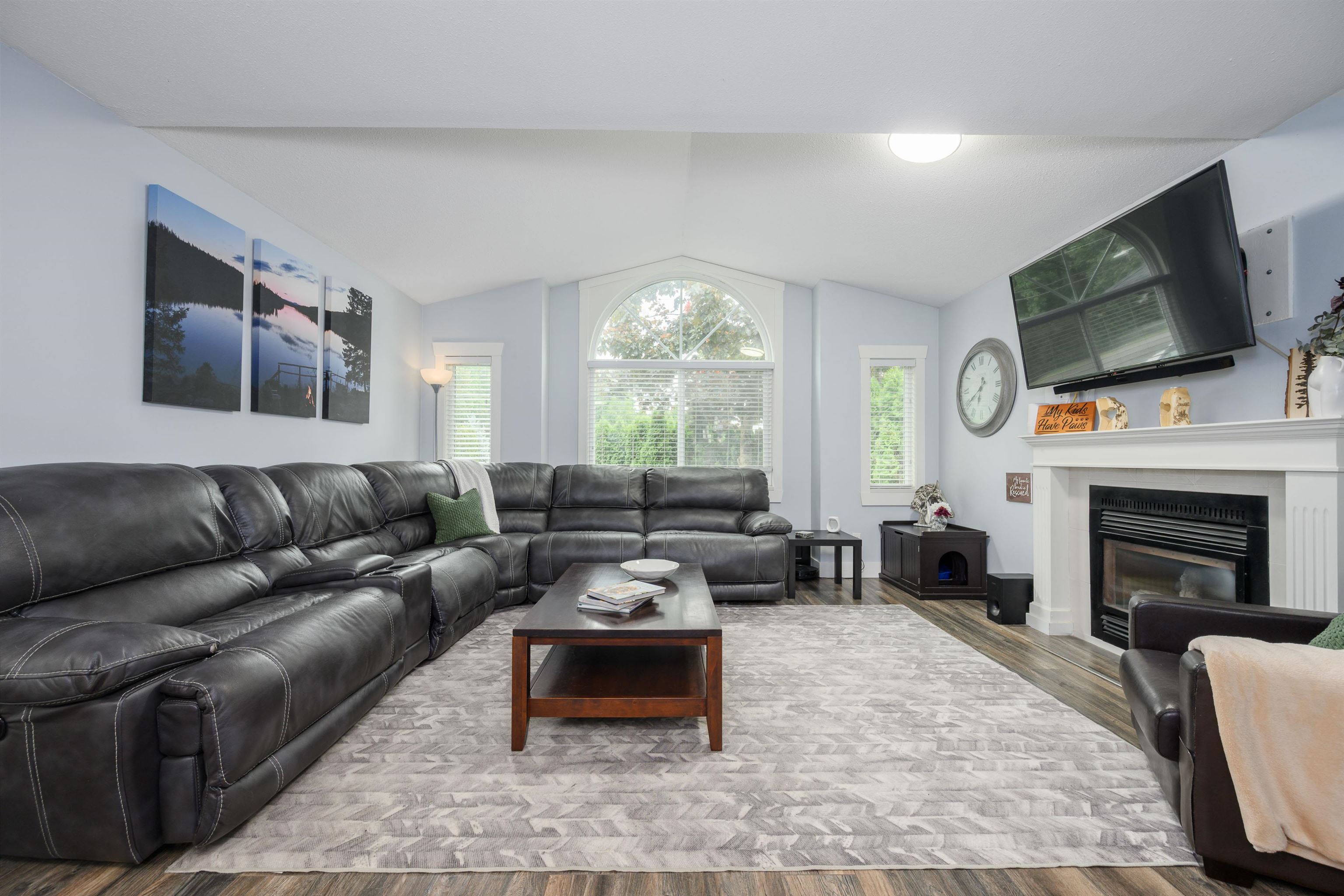7855 Cedar Street, Mission, BC, V2V 3M8 photo 3