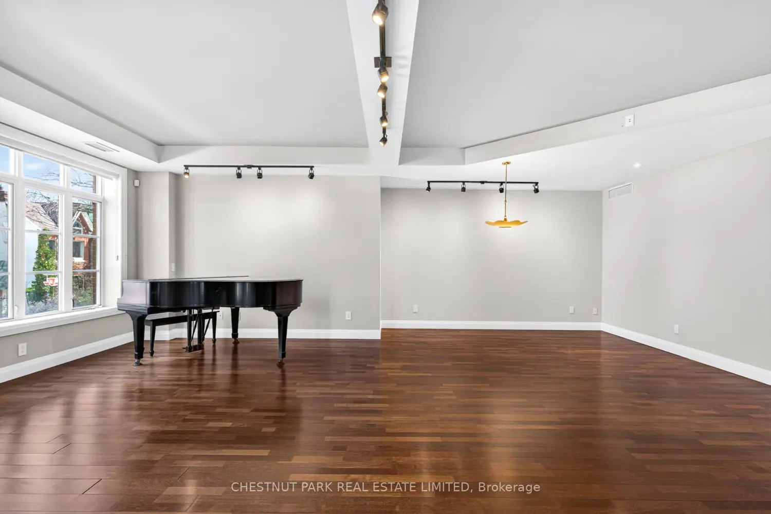 Additional image 12 of 21 Shaftesbury Avenue 203