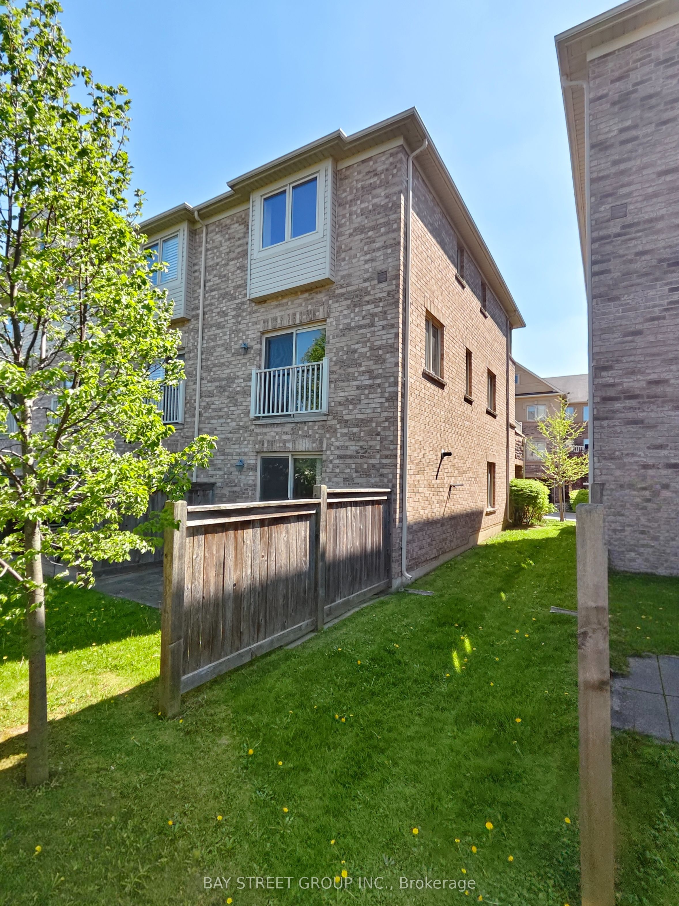 Additional image 4 of 51-6625 Falconer Drive, Mississauga, ON, L5N 0C7