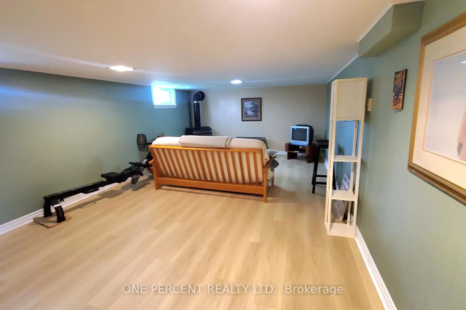 Additional image 15 of 164 Redford Crescent