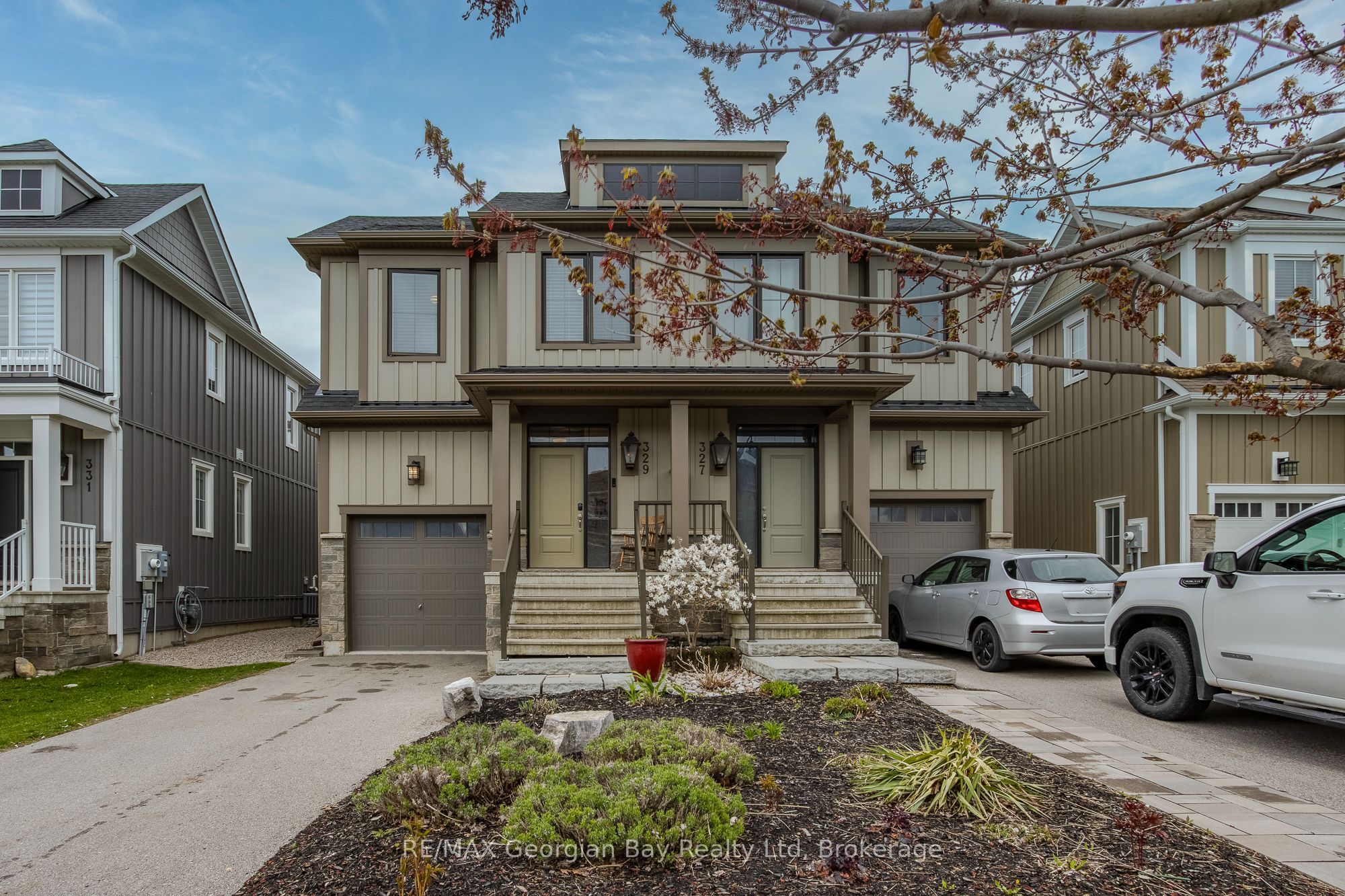 Additional image 2 of 329 Yellow Birch Crescent, Blue Mountains, ON, L9Y 0Y5