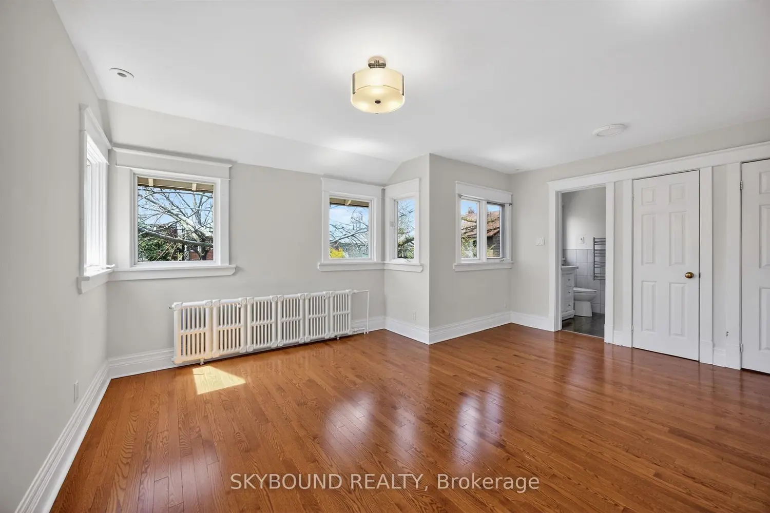 Additional image 5 of 426 Armadale Avenue