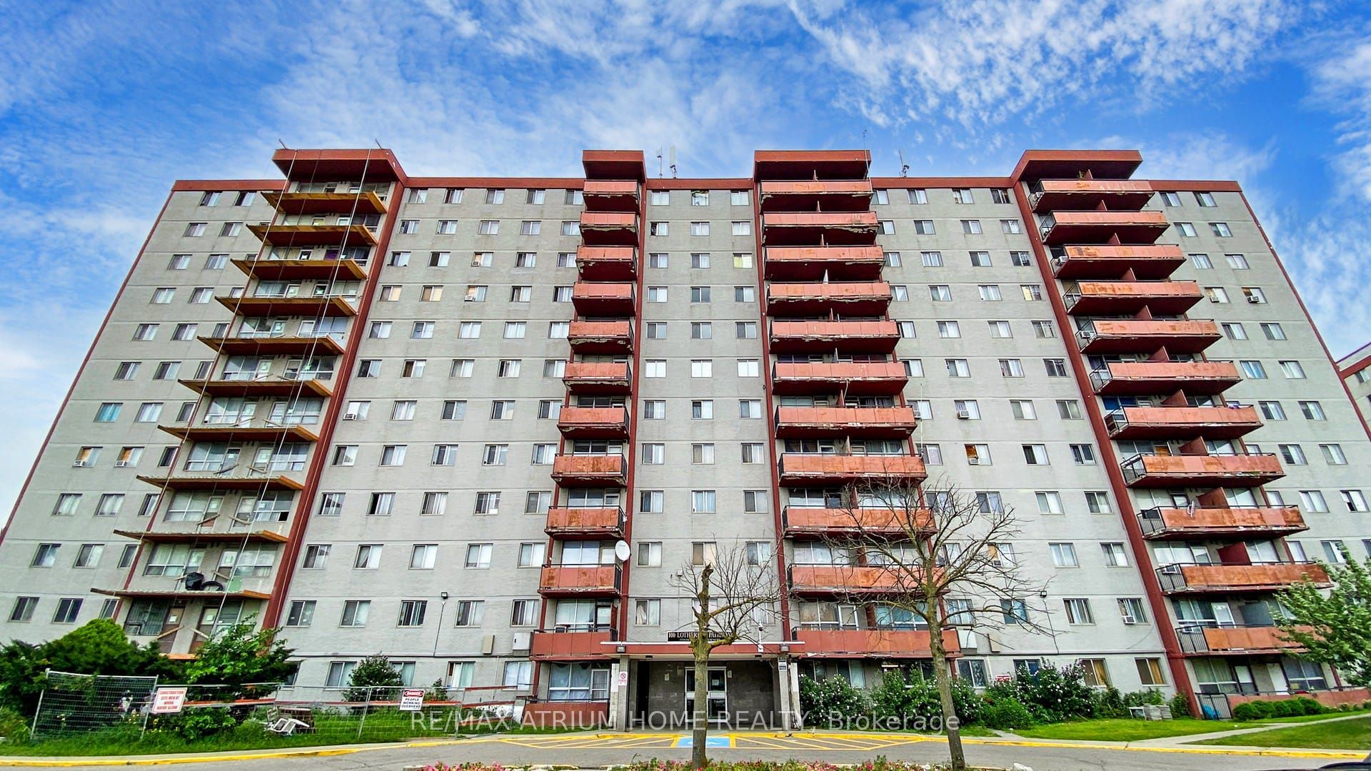 410-100 Lotherton Pathway, Toronto, ON, M6B 2G8