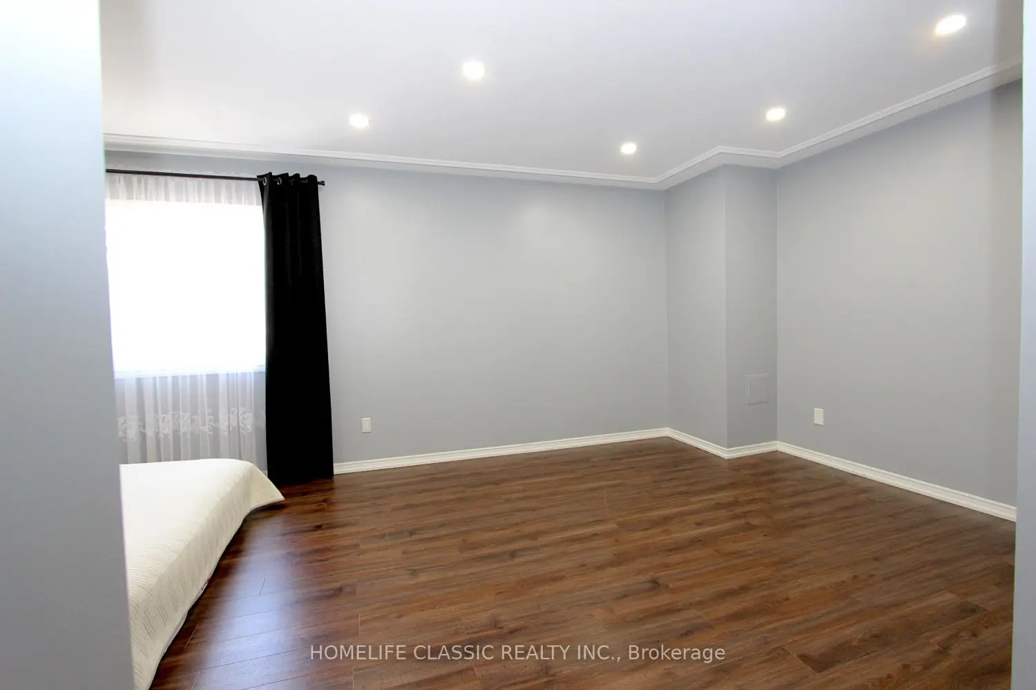 Additional image 5 of 4635 Regents Terrace 51