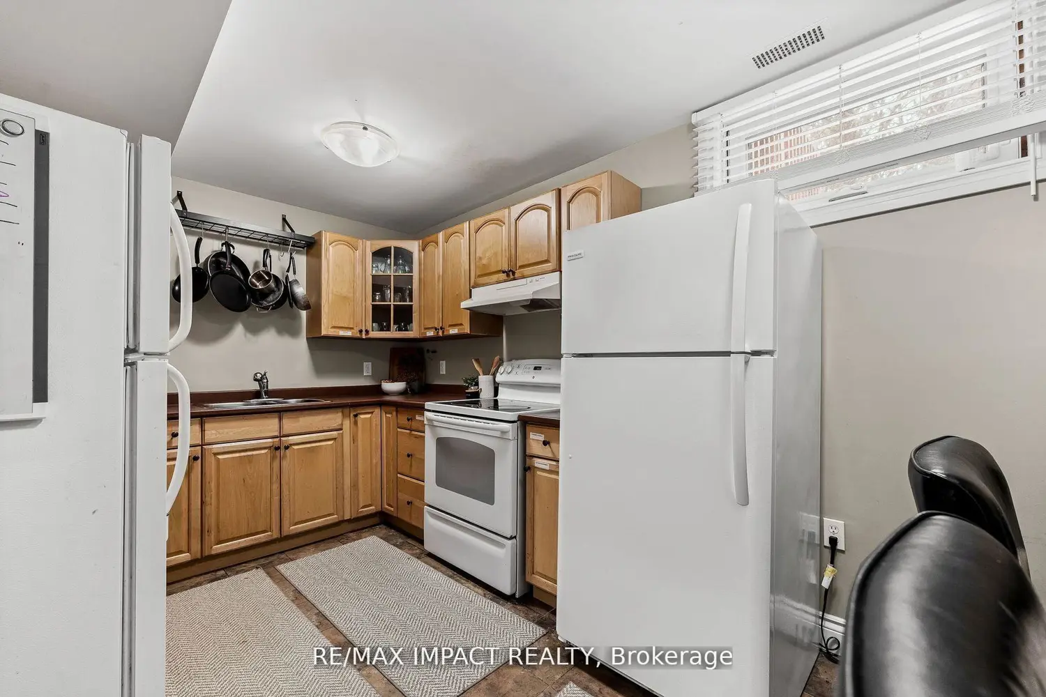Additional image 20 of 1158 Weller Street