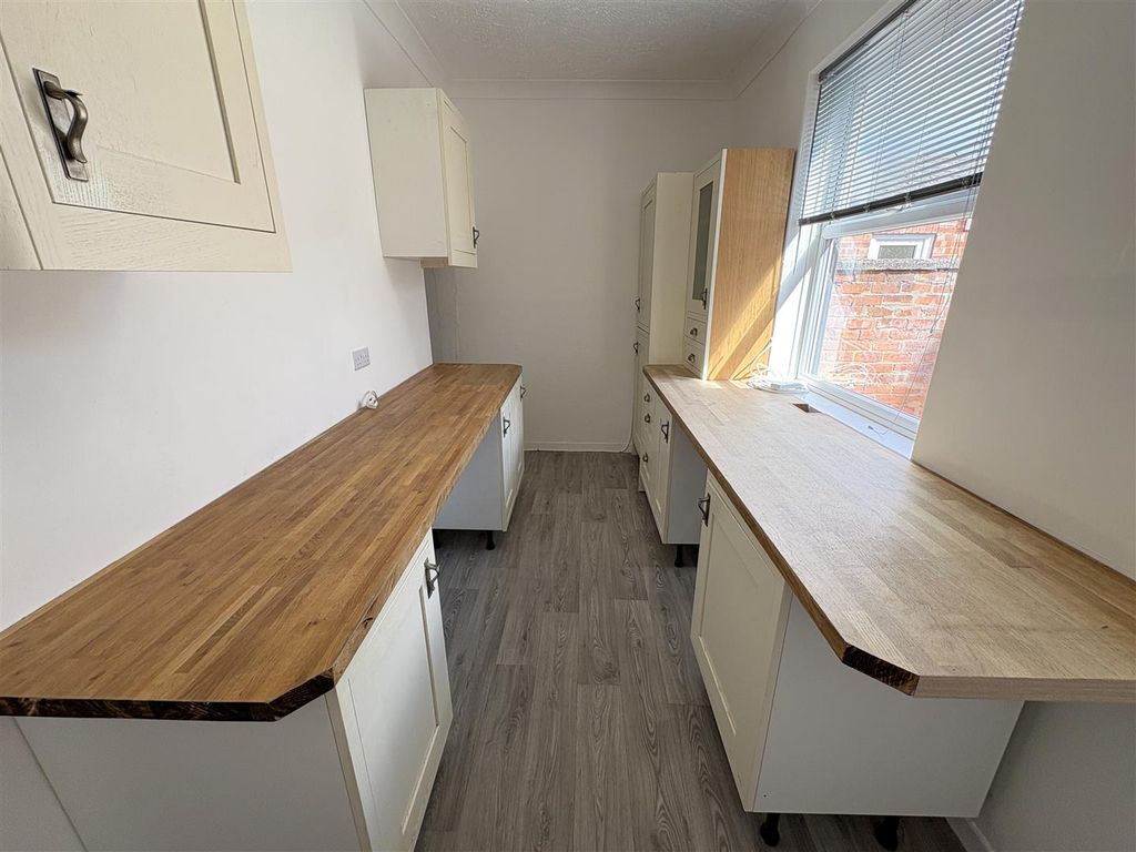 Additional image 3 of 2 bed terraced house to rentBeaconsfield Street, Darlington DL3