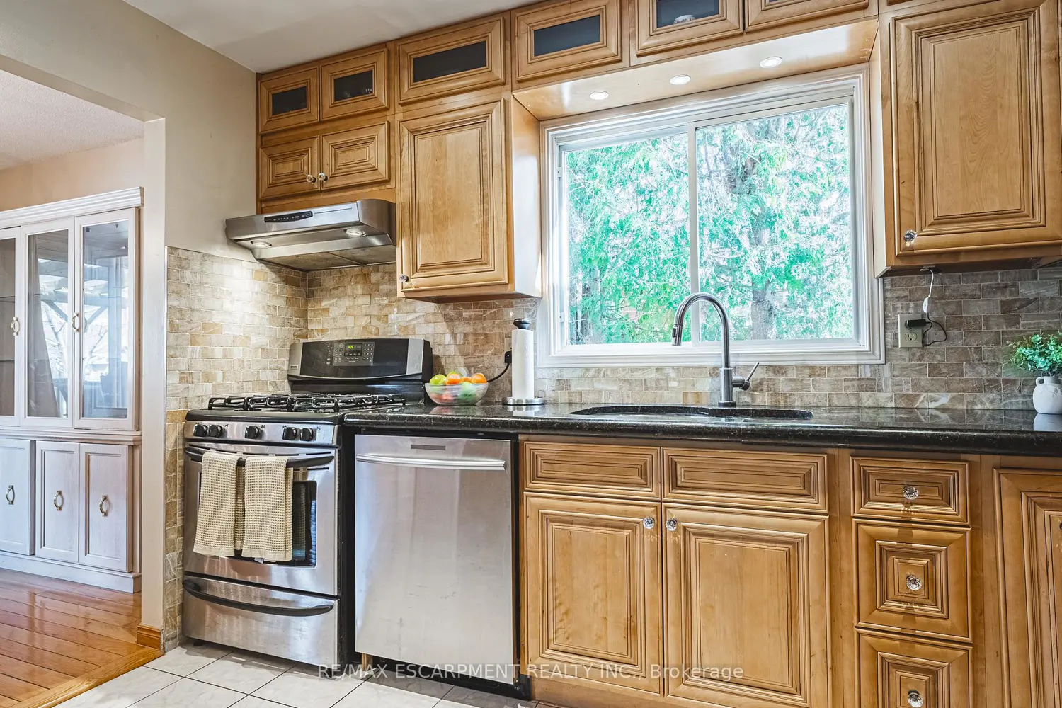 Additional image 9 of 110 Highbury Drive