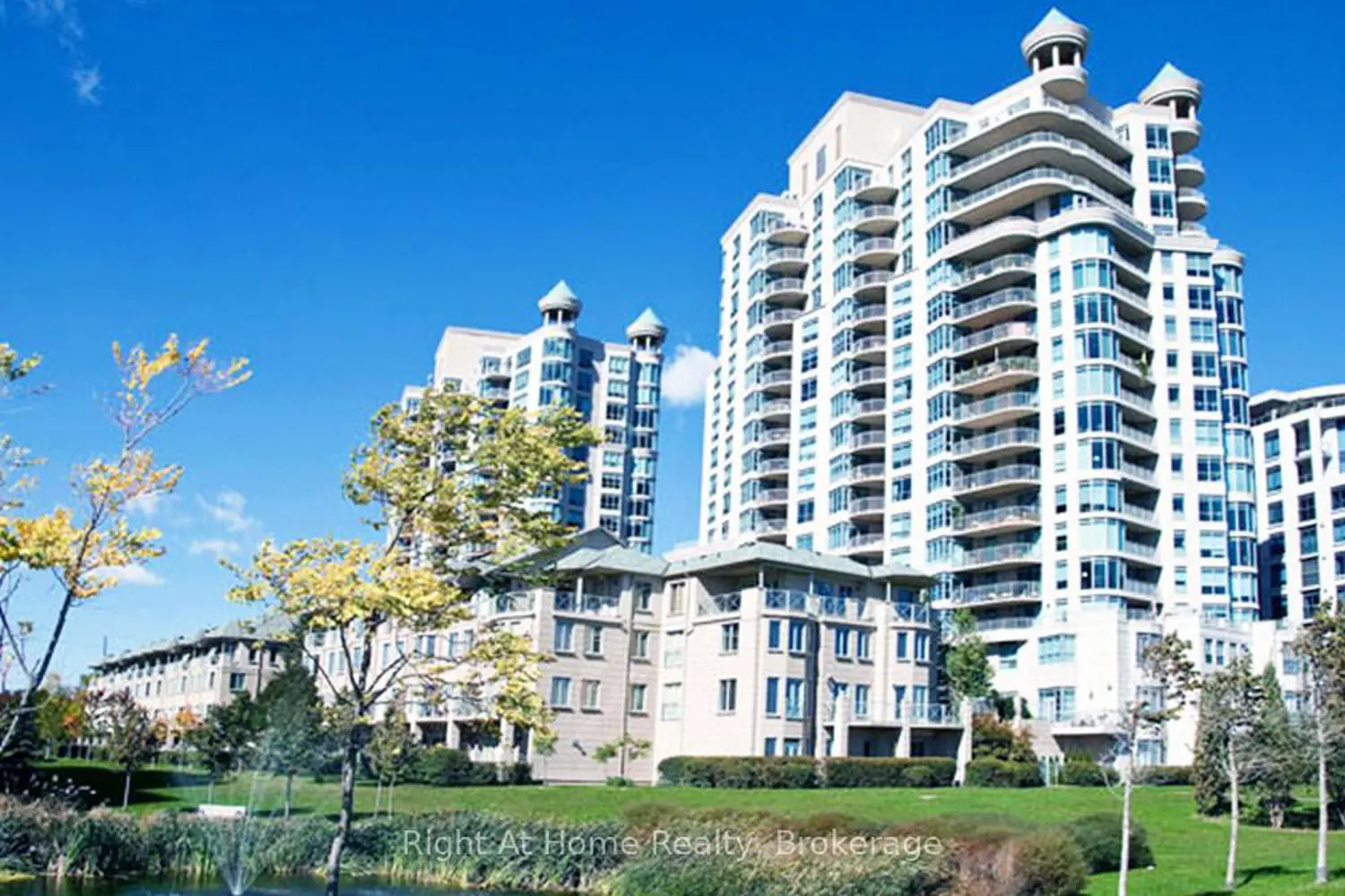 Additional image 19 of 2111 Lake Shore Boulevard 605