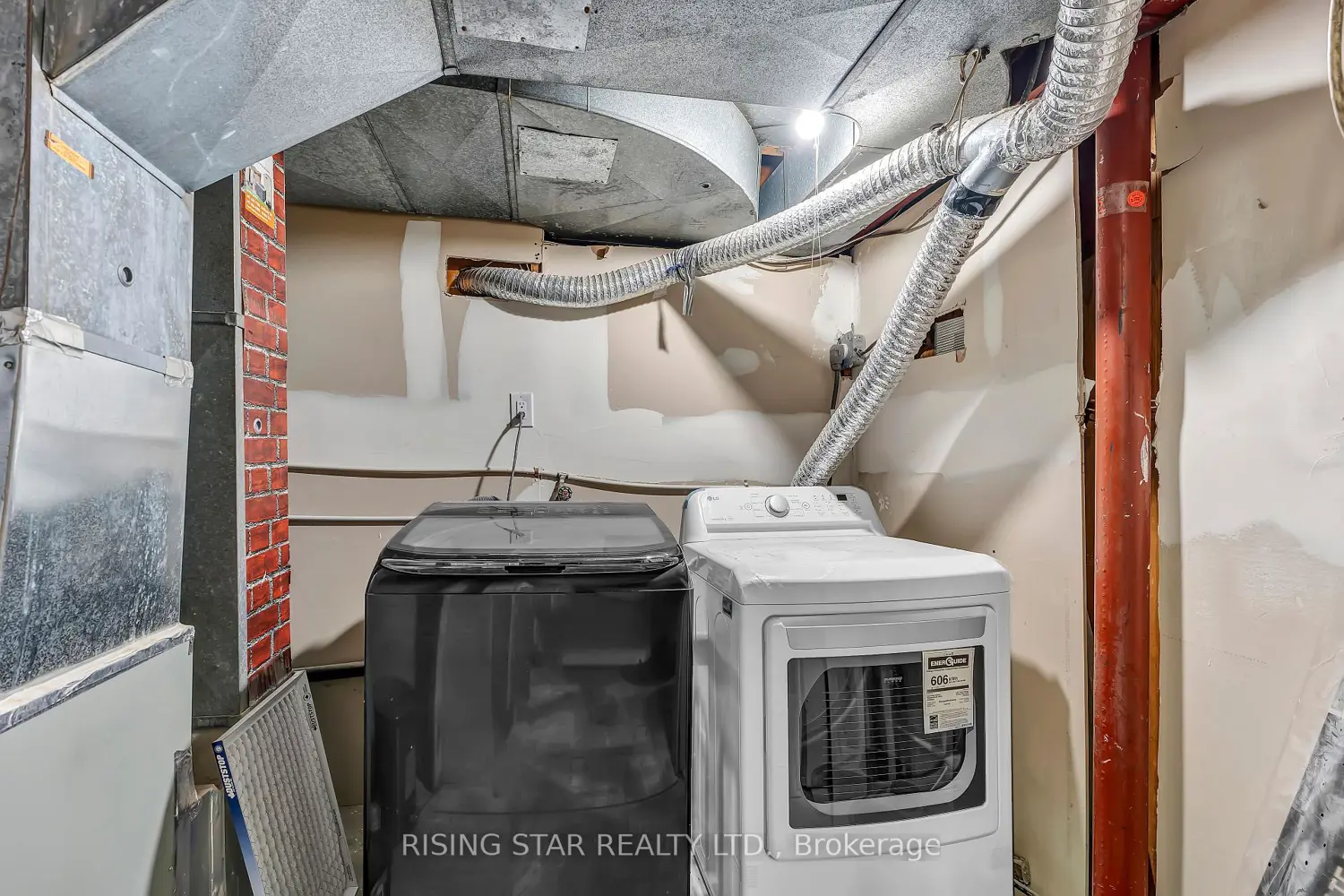 Additional image 17 of 7440 Goreway Drive 2