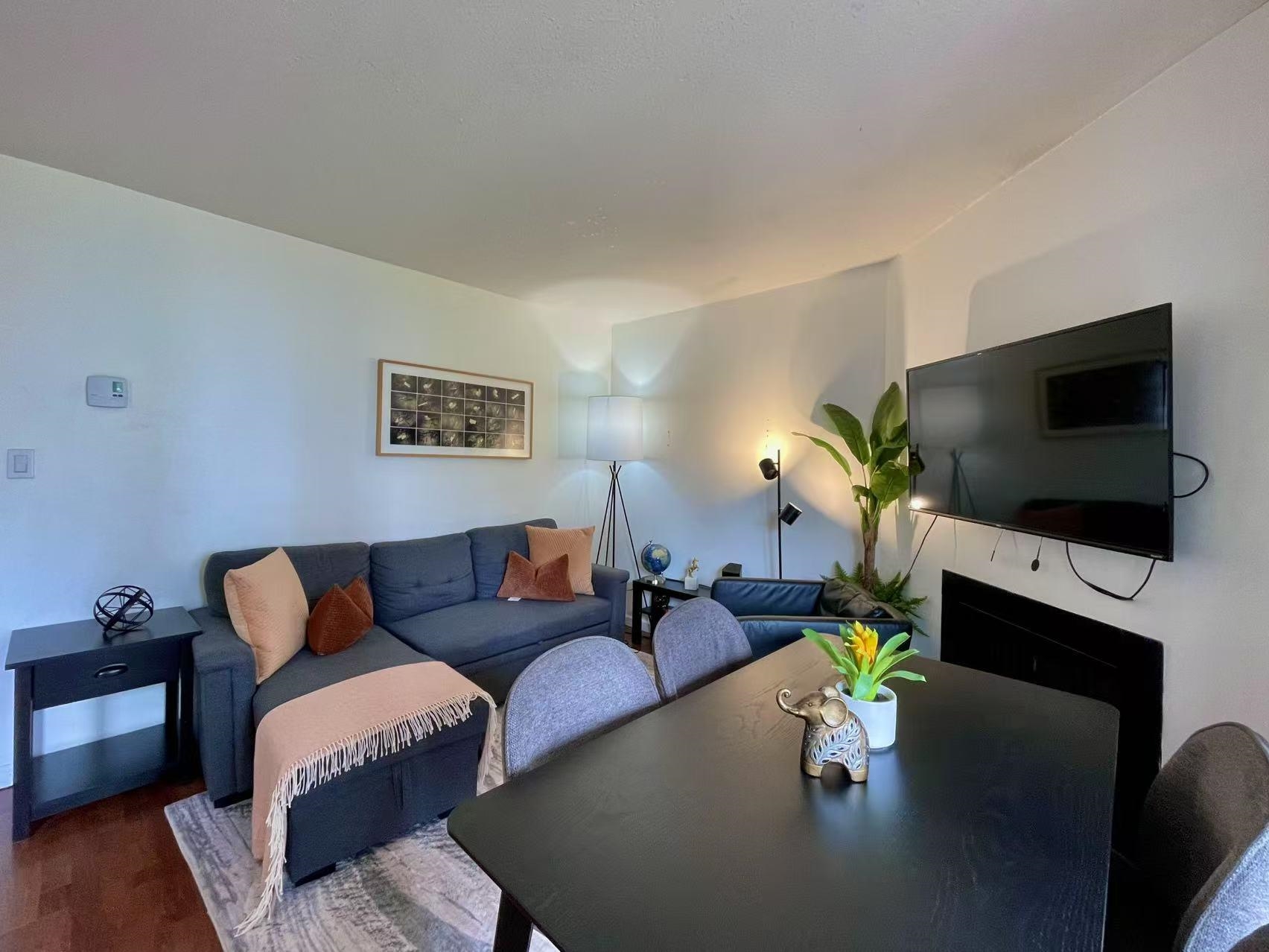 Additional image 2 of 302-1405 Haro Street , Vancouver, BC, V6G 1G2
