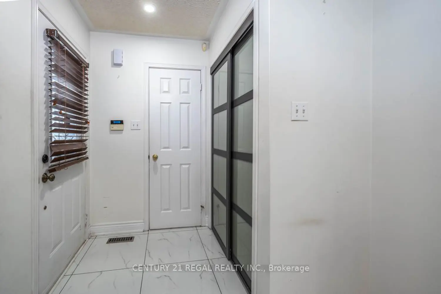 Additional image 4 of 43 Waterton Crescent