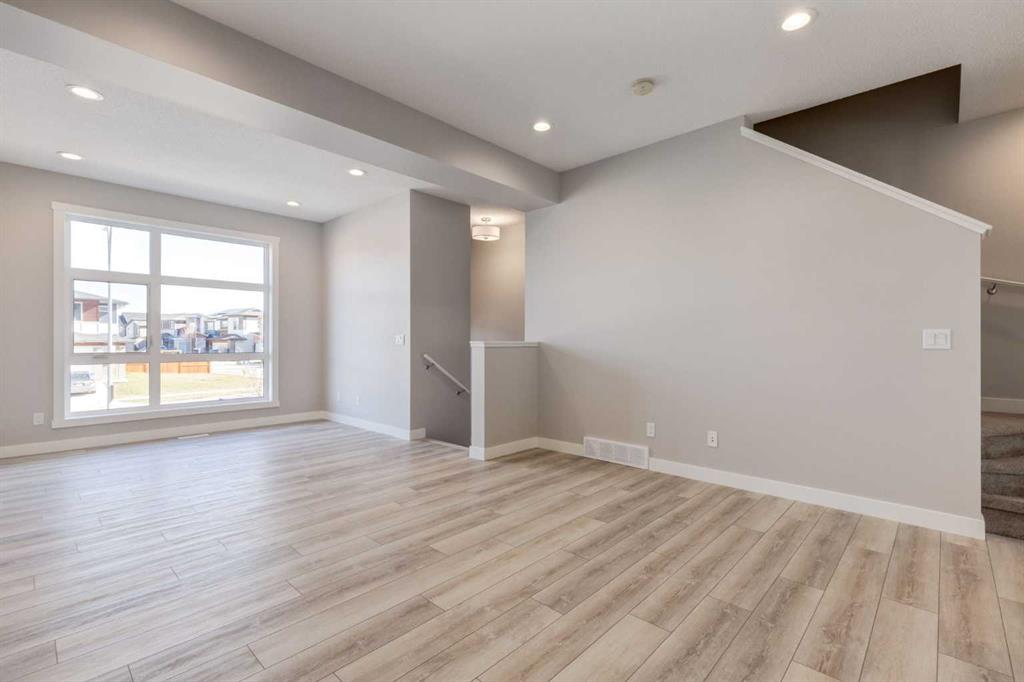 Additional image 4 of 156 Walden Lane SE, Calgary, AB, T2X2A7