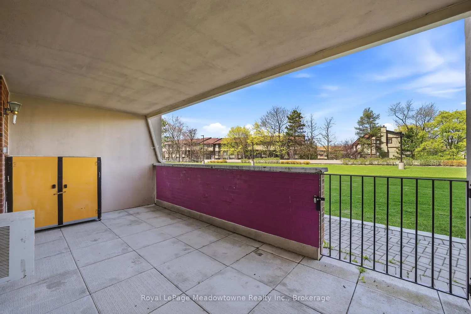 Additional image 7 of 2929 Aquitaine Avenue 215