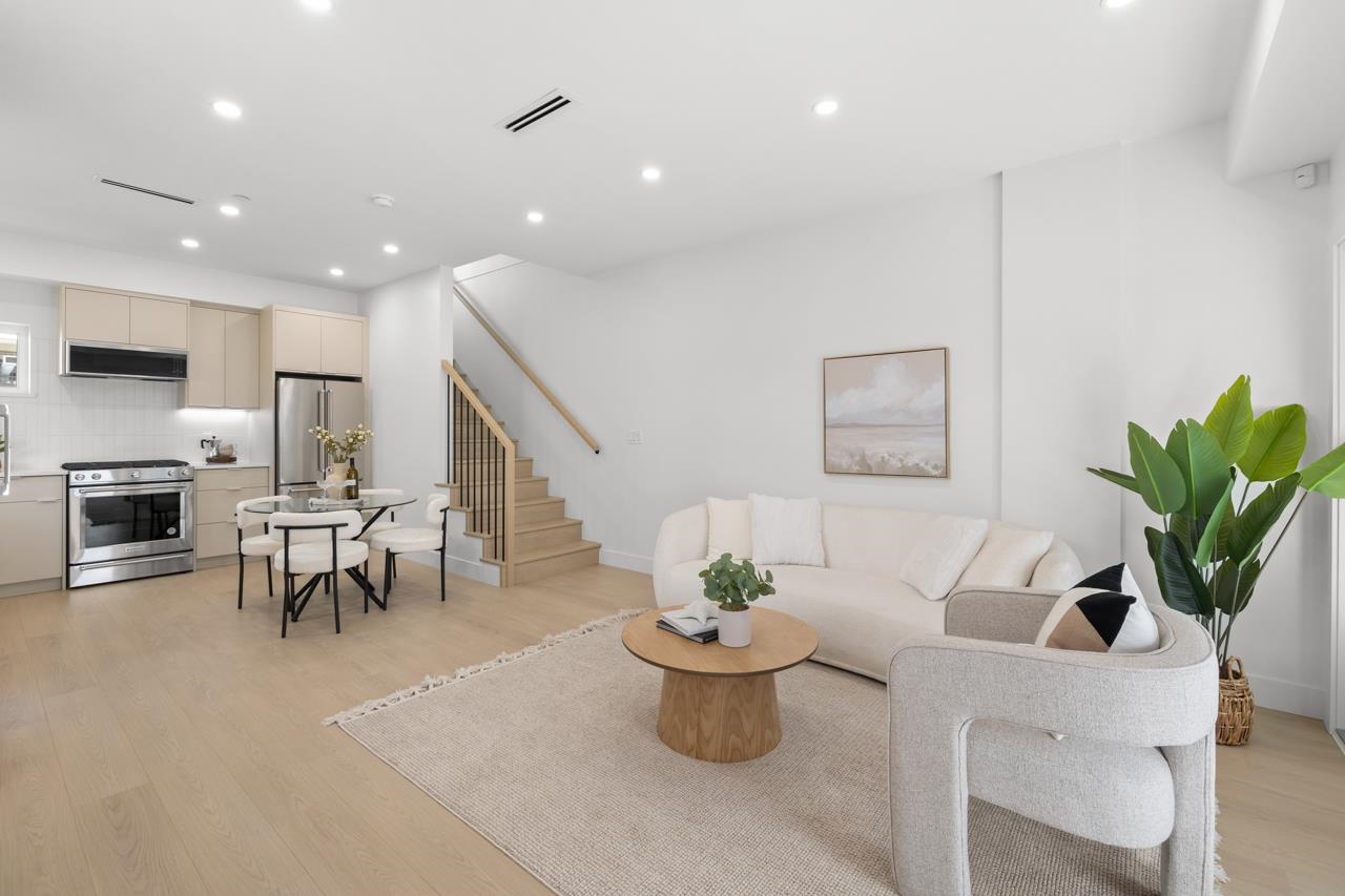 Additional image 3 of 2133 Pender Street E, Vancouver, BC, V5L 1X3