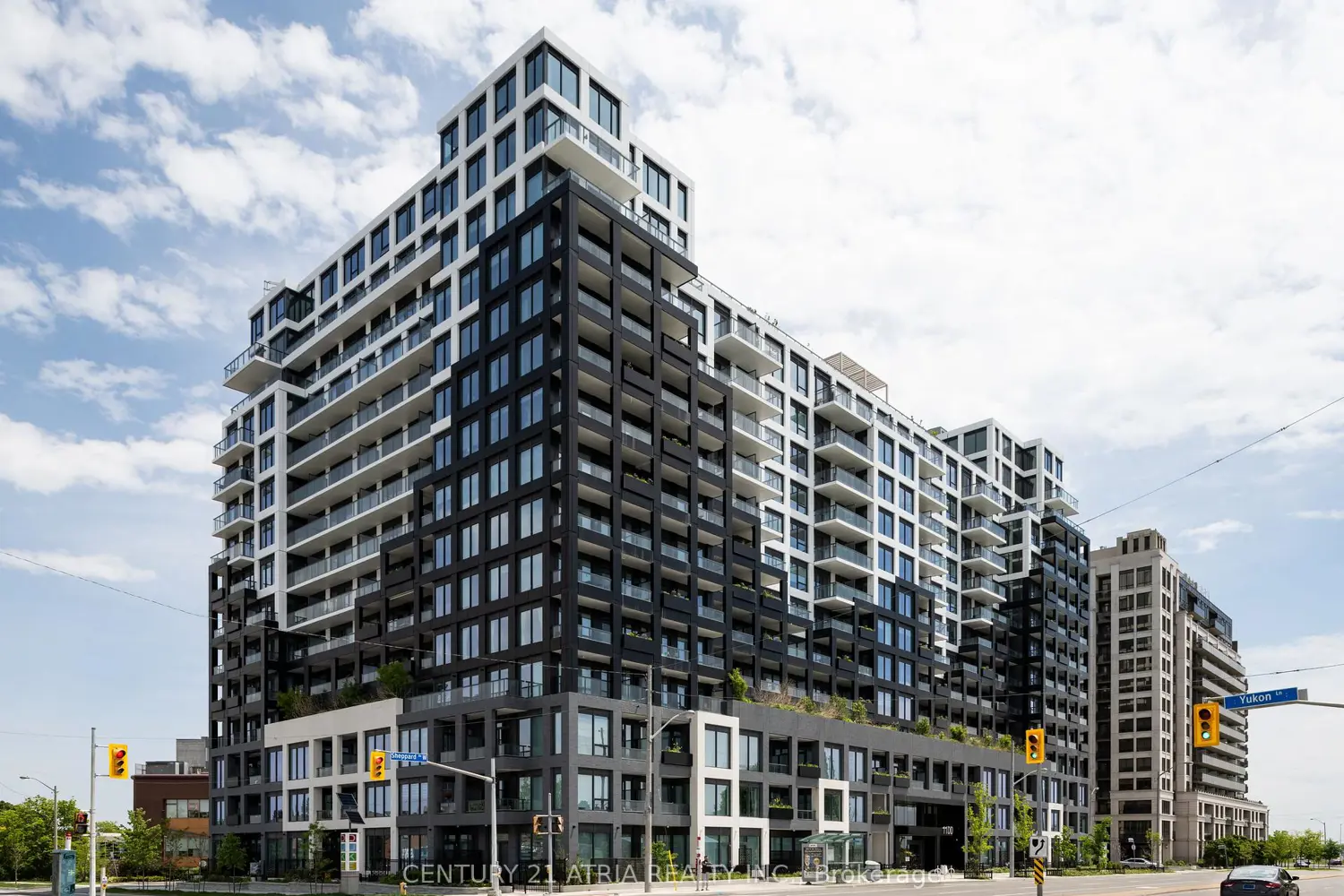 1100 Sheppard Avenue 1511