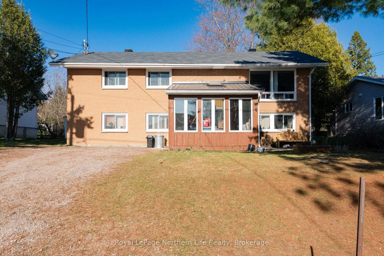 500 Valley View Drive
