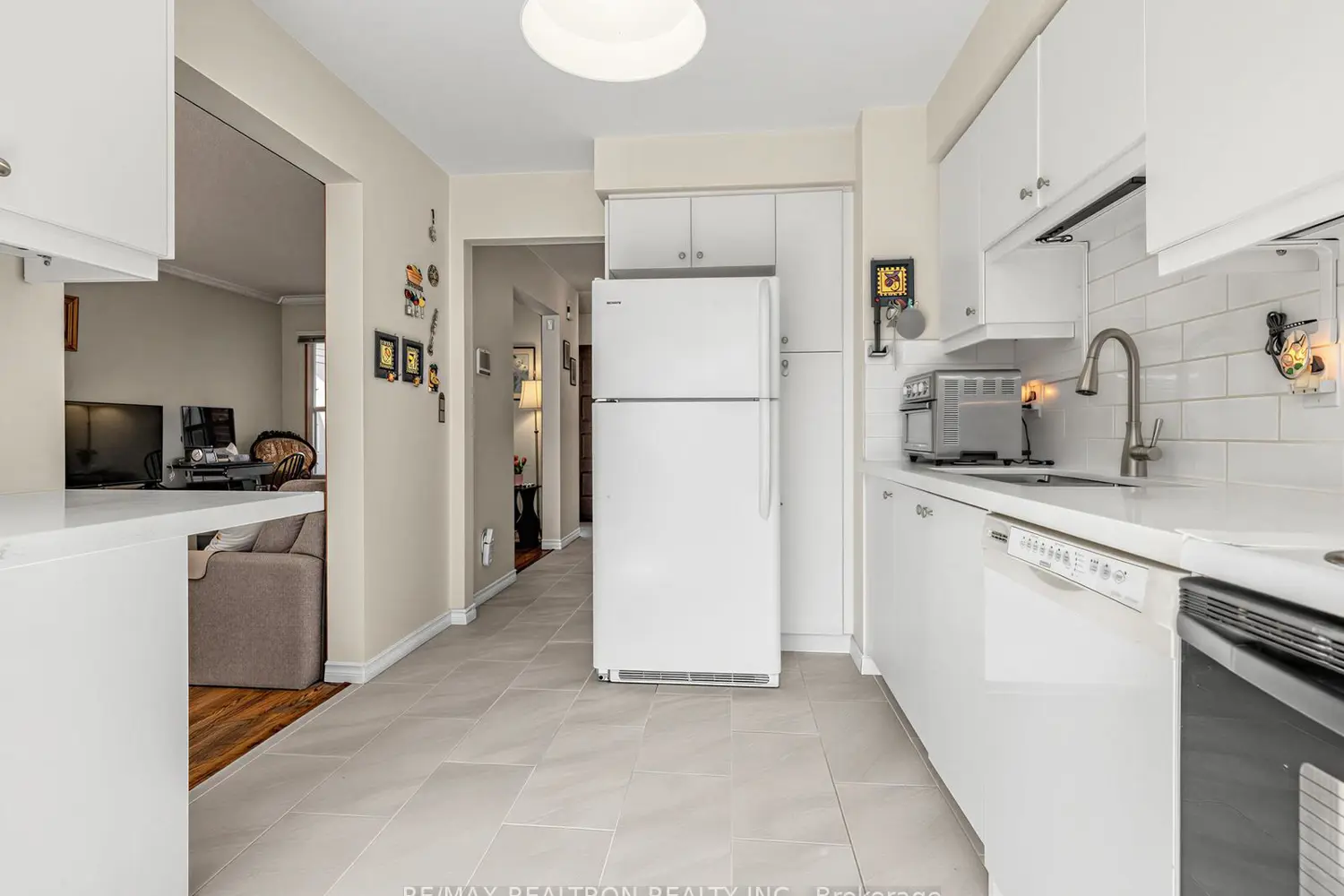 Additional image 10 of 73 Swinton Crescent