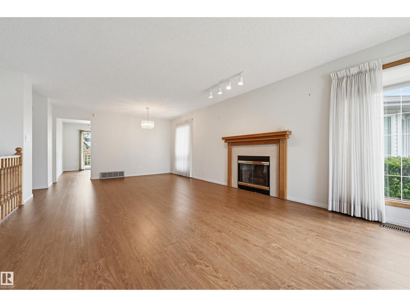Additional image 2 of 604 Revell Wynd NW, Edmonton, AB, T6R2H9