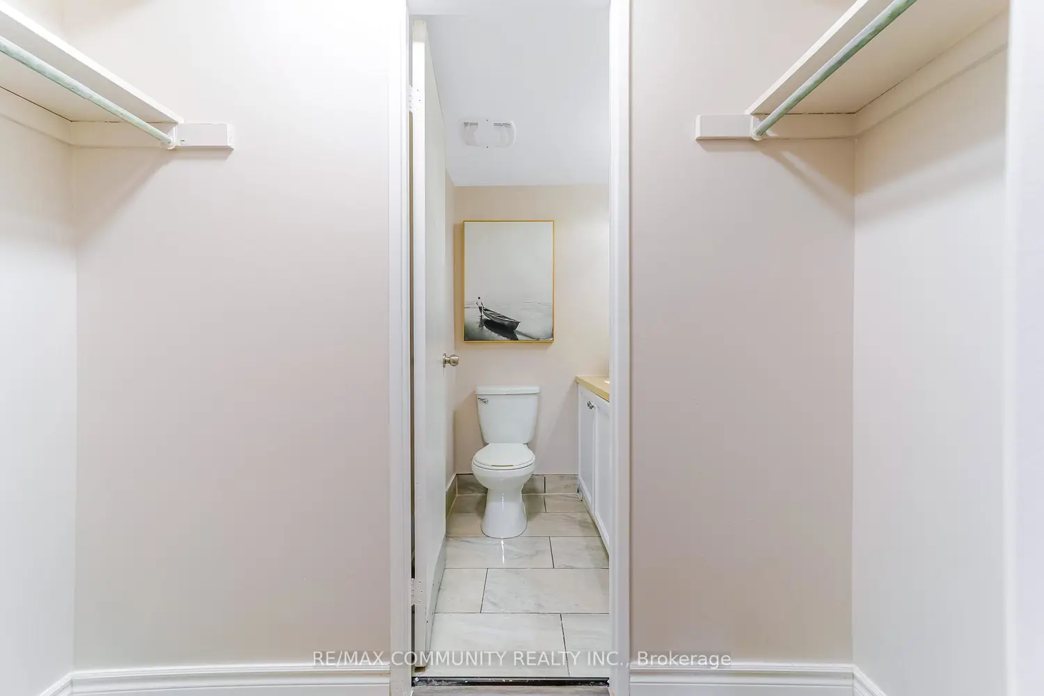 Additional image 13 of 3380 Eglinton Avenue 511